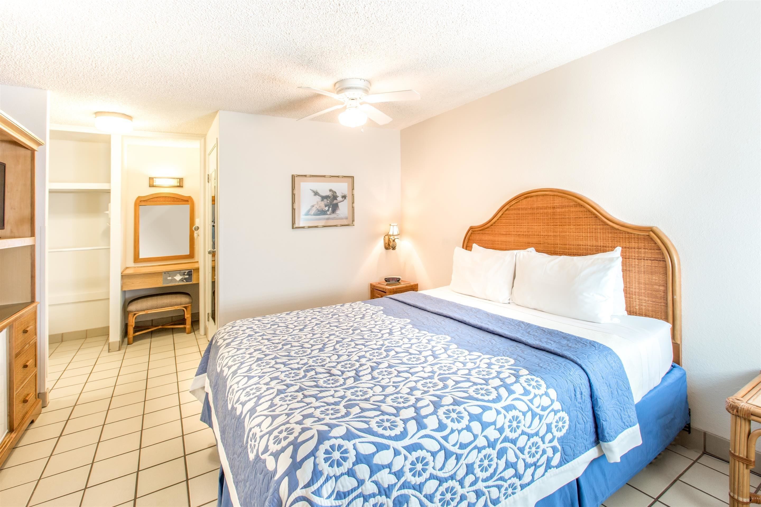 Days Inn by Wyndham Maui Oceanfront