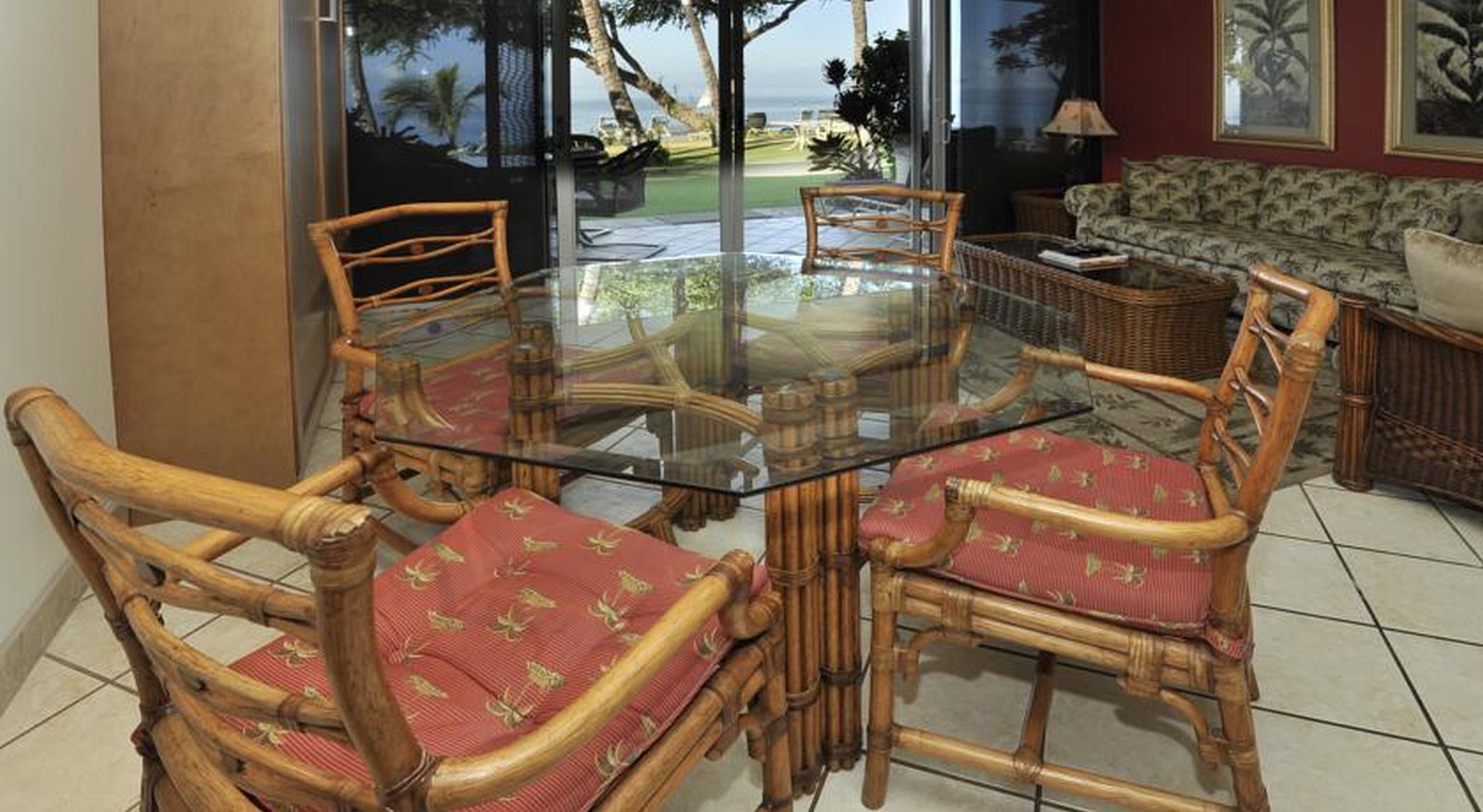 Hale Pau Hana Beach Resort