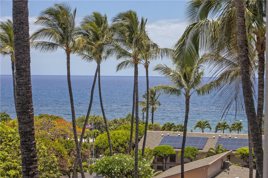 Kihei Akahi