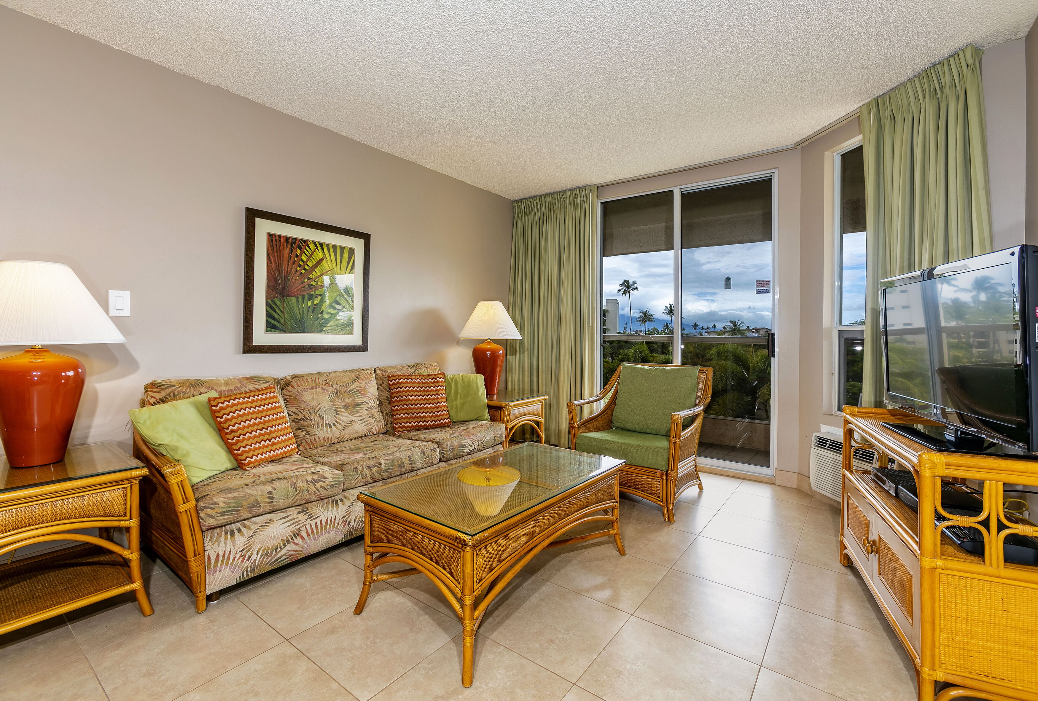 Maui Banyan Basic by AEI