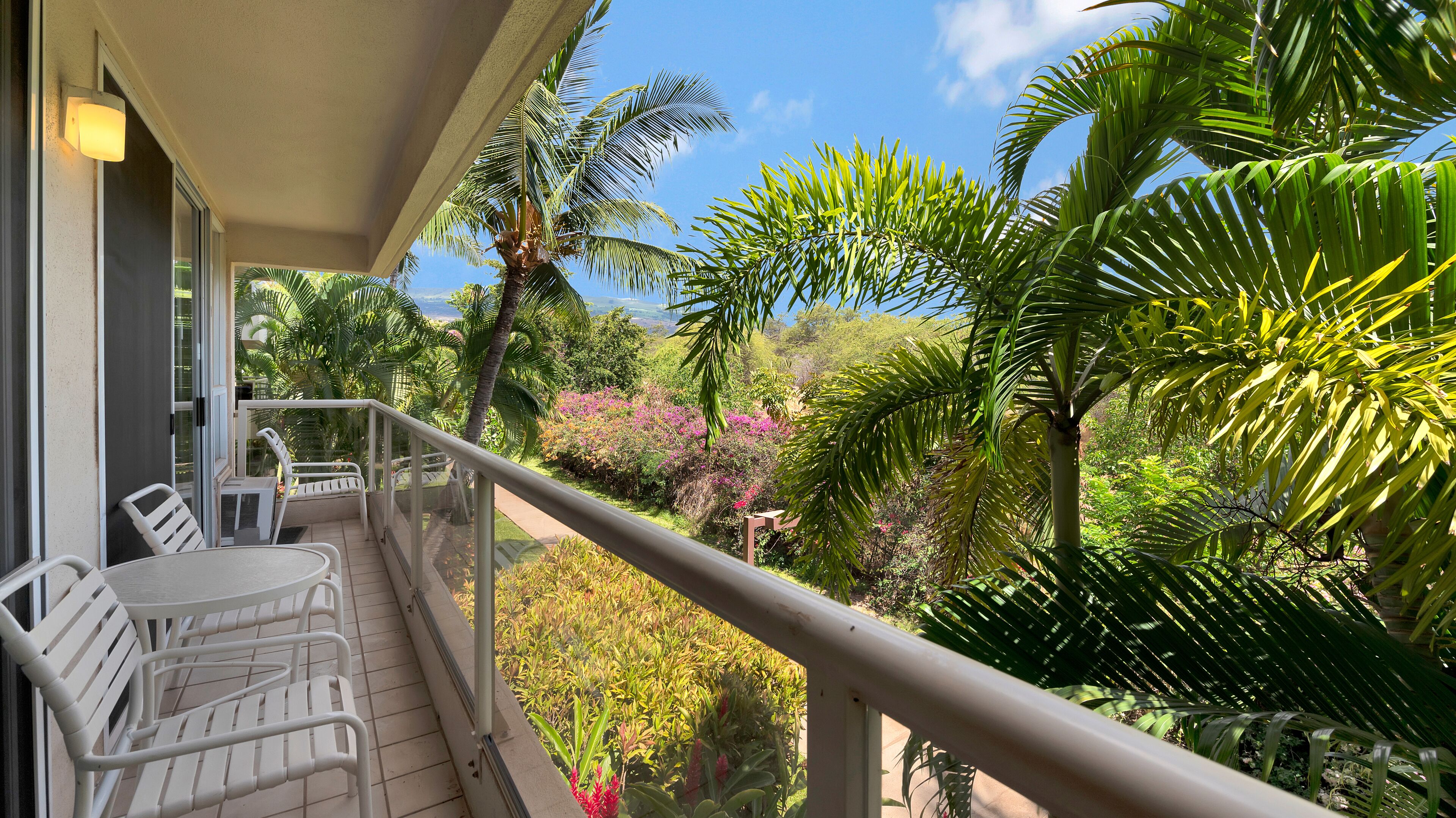 Maui Banyan by Castle Resorts & Hotels