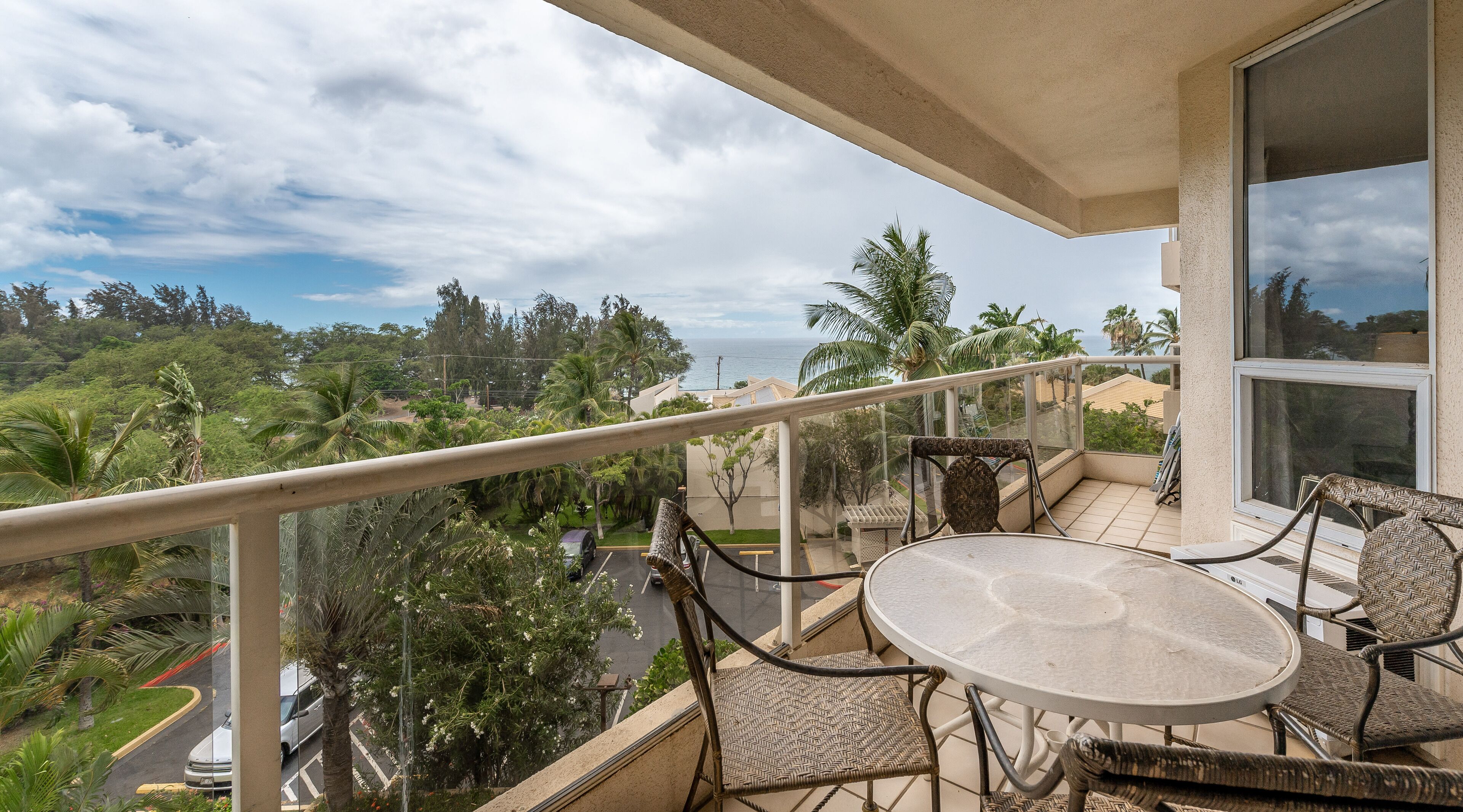 Maui Banyan by Castle Resorts & Hotels