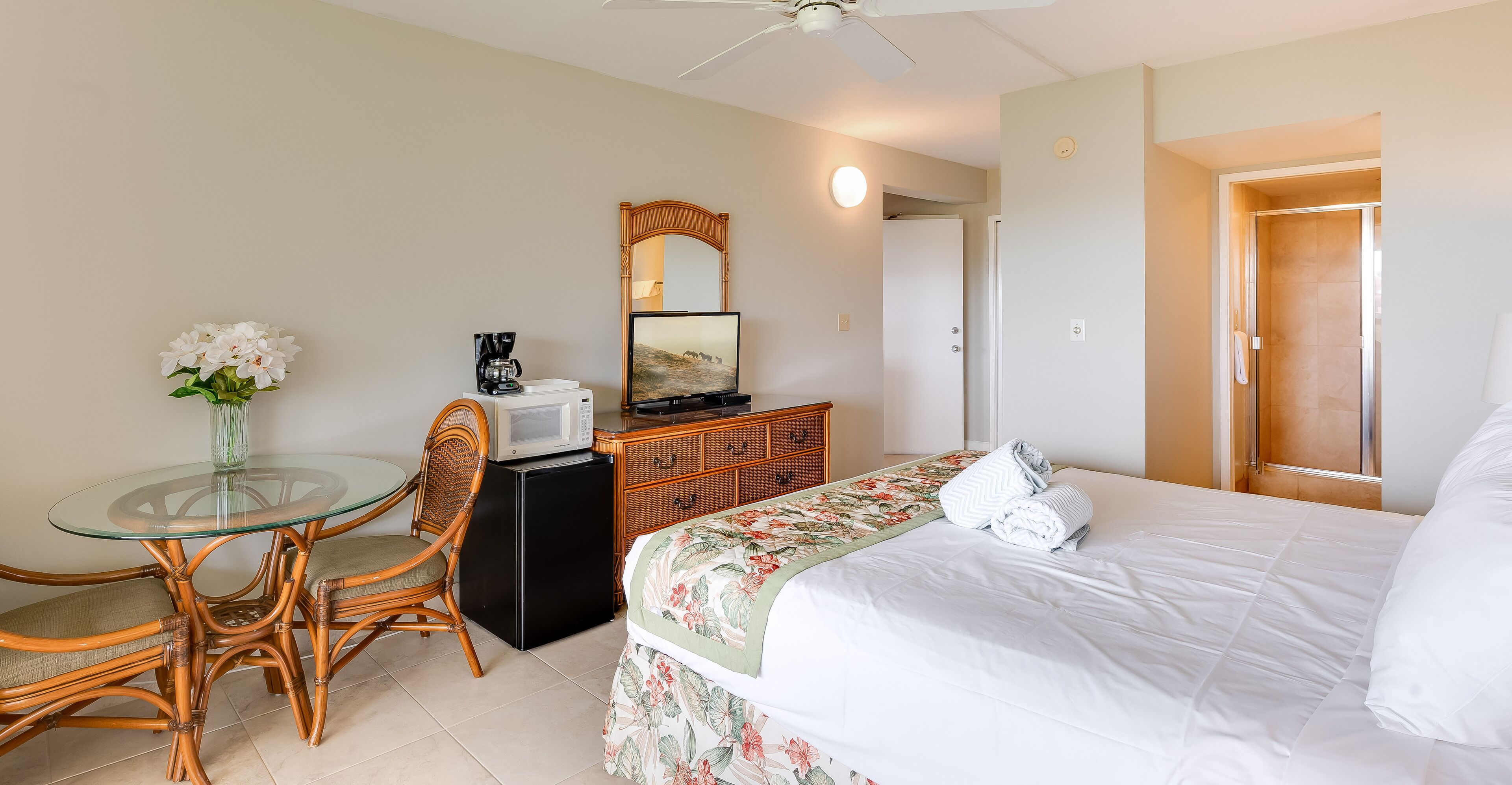 Maui Banyan by Castle Resorts & Hotels