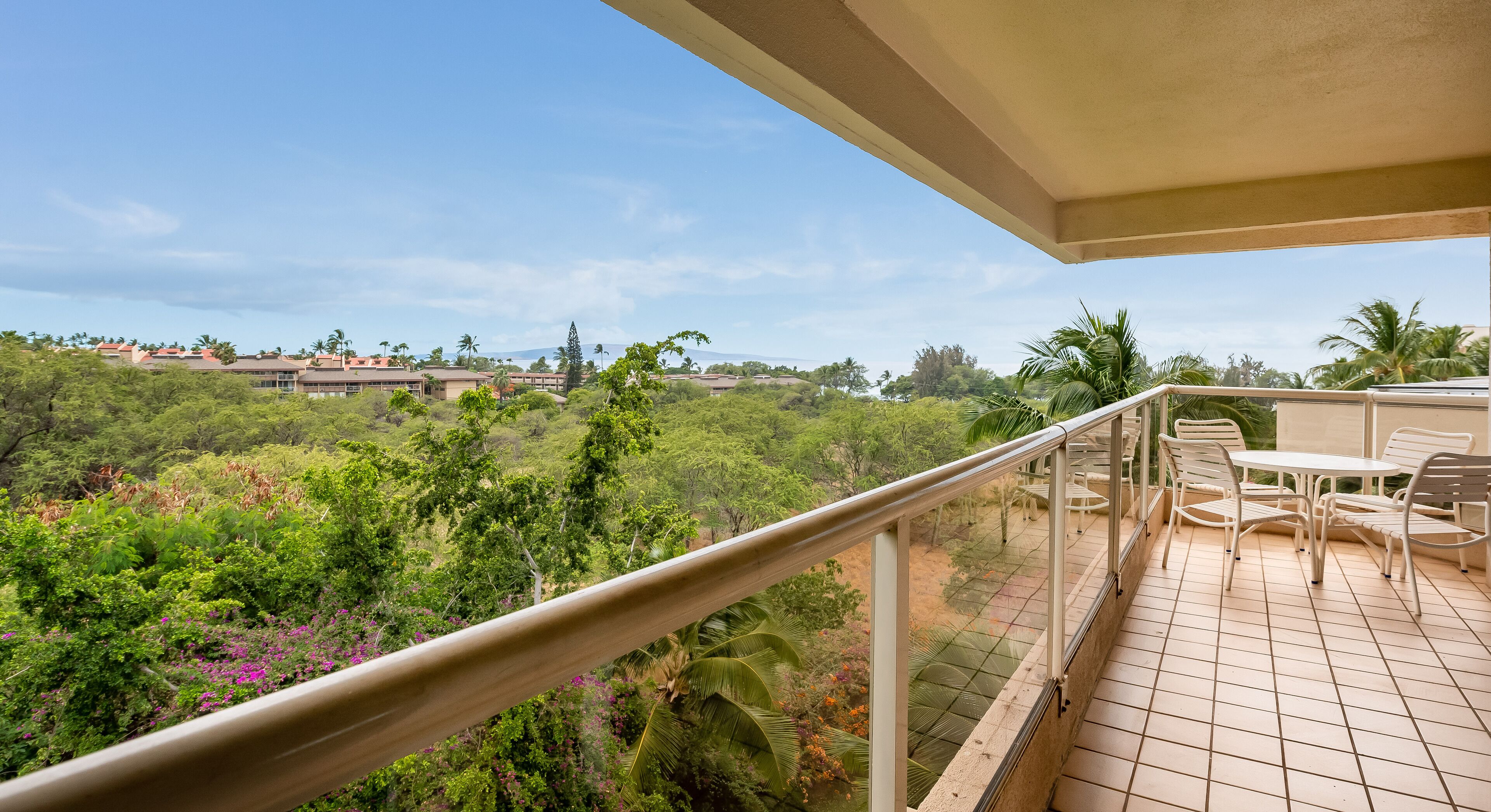 Maui Banyan by Castle Resorts & Hotels