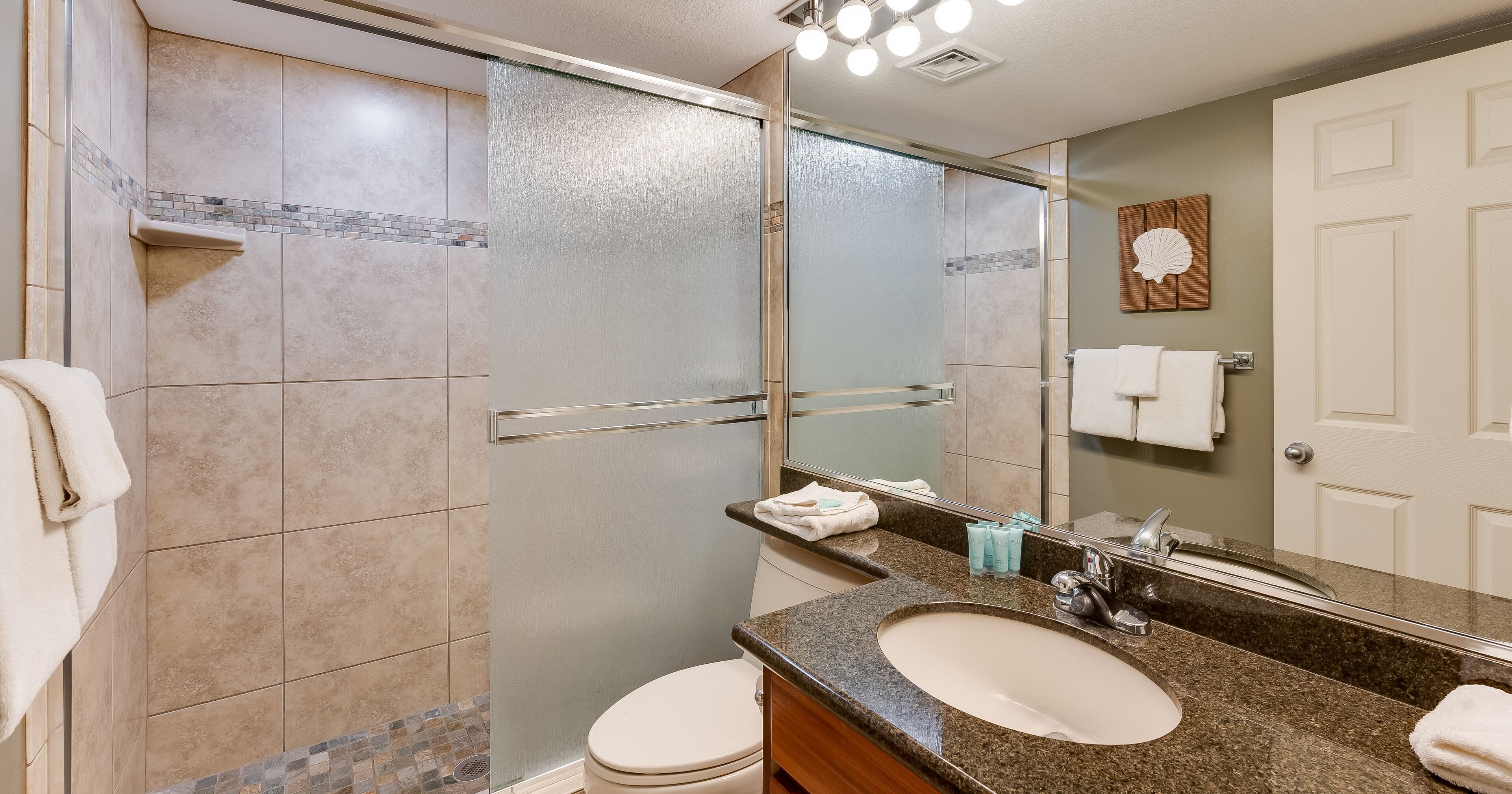 Maui Banyan by Castle Resorts & Hotels