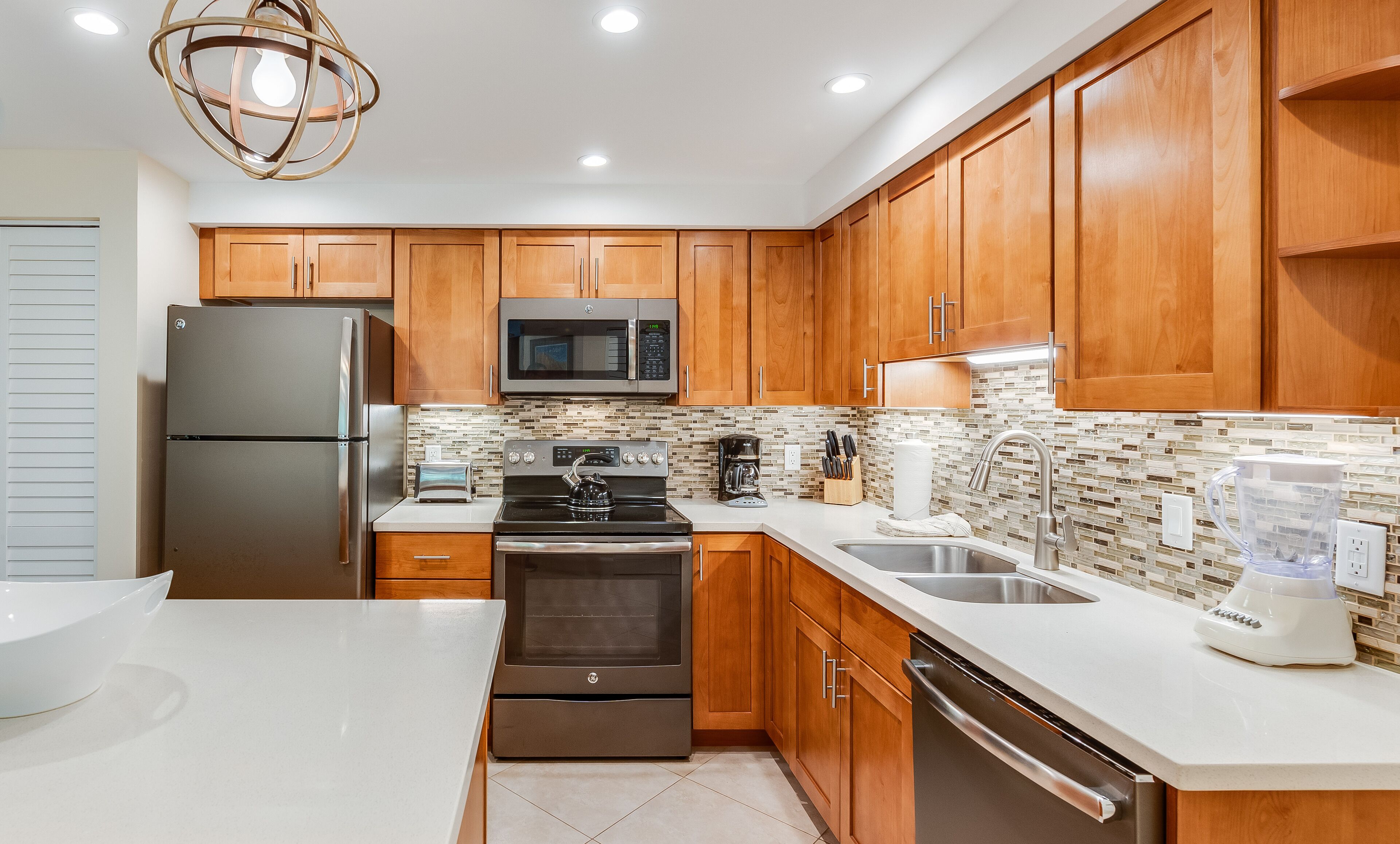 Maui Banyan by Castle Resorts & Hotels