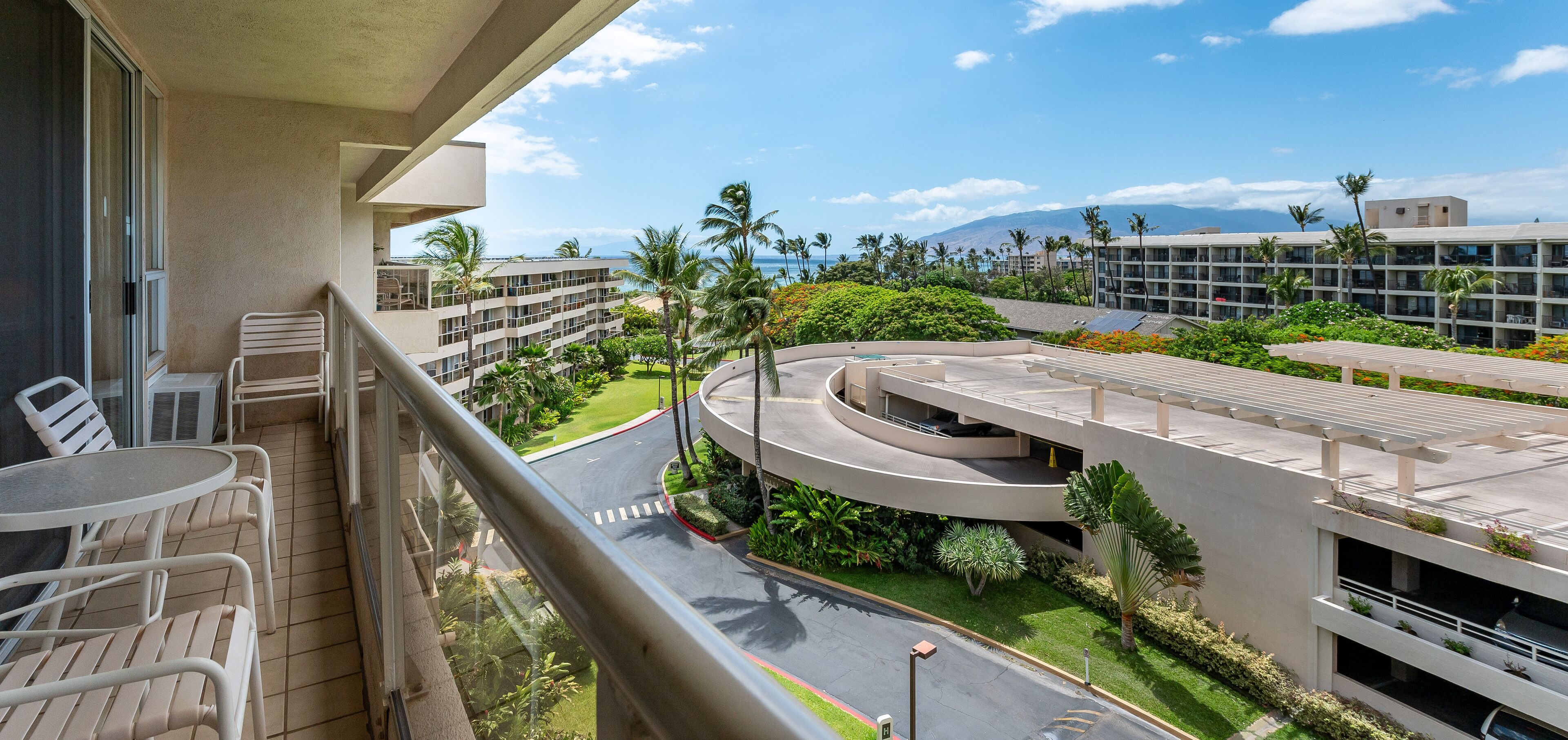 Maui Banyan by Castle Resorts & Hotels