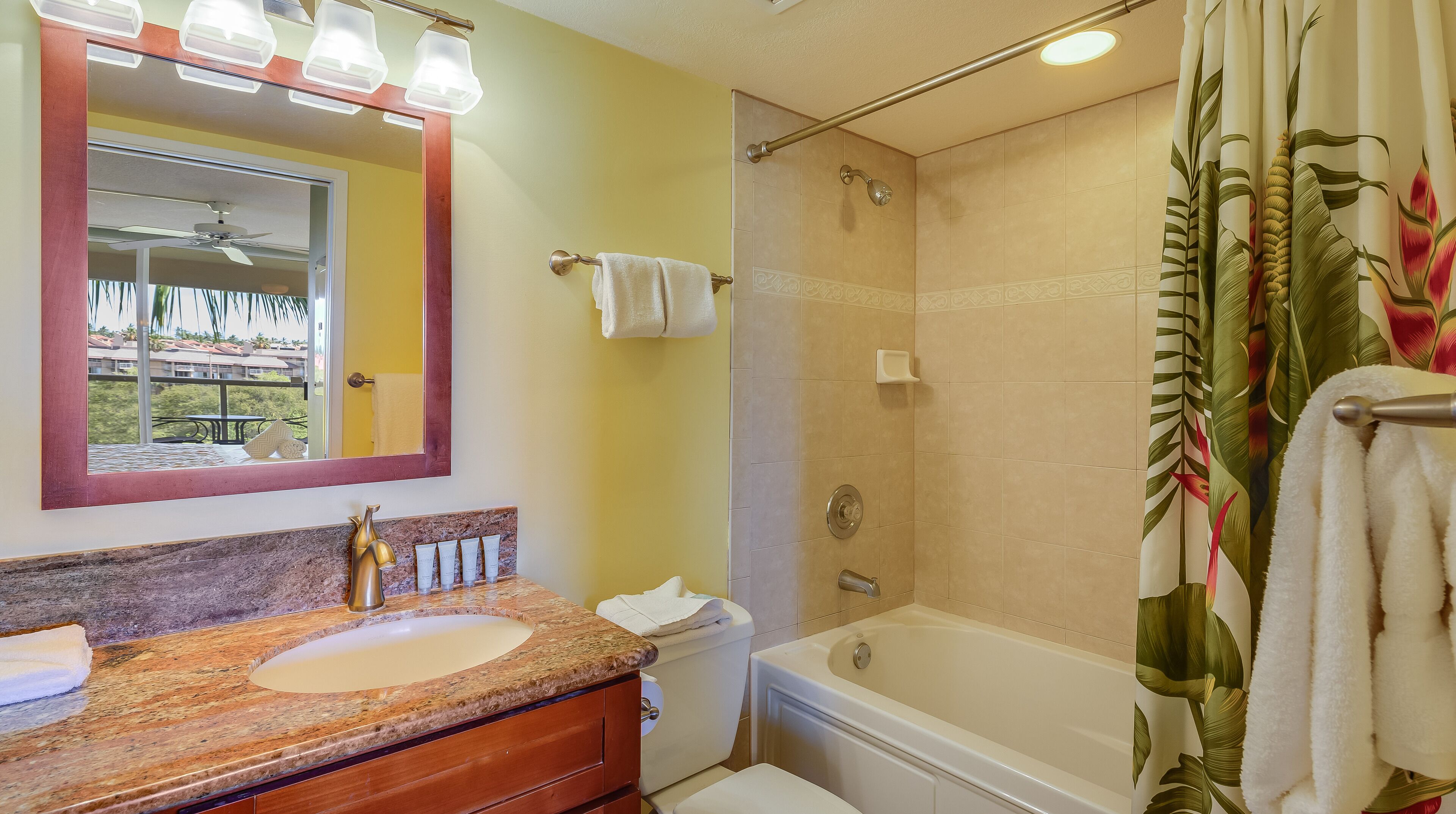 Maui Banyan by Castle Resorts & Hotels