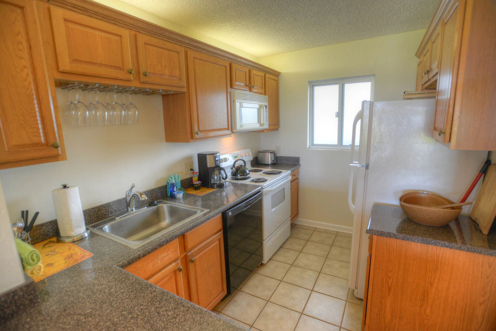 Menehune Shores by Vacation Rental Pros