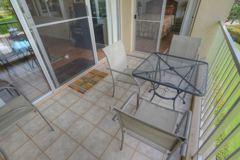 Menehune Shores by Vacation Rental Pros