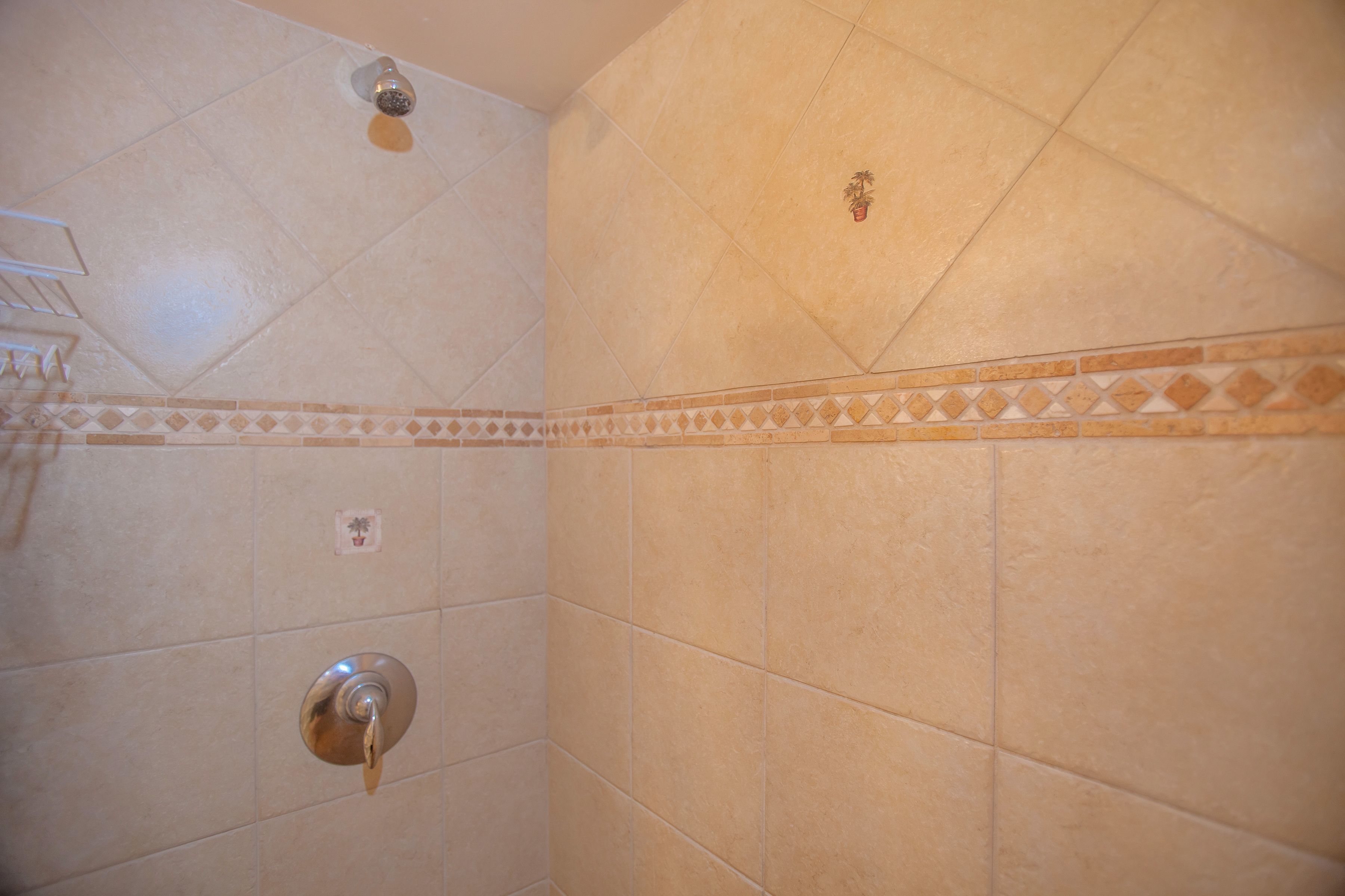 Waiohuli Beach Hale - Building C