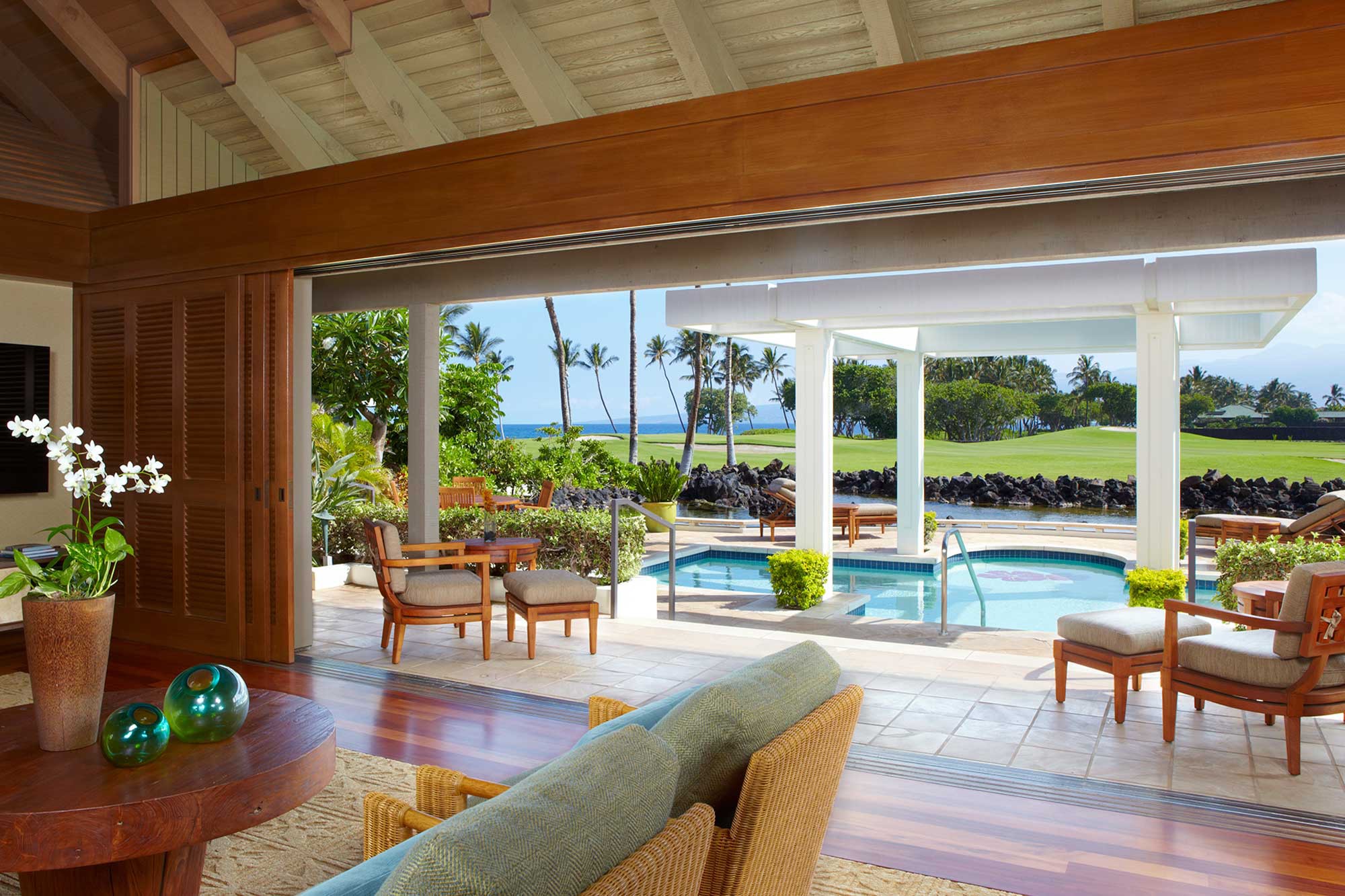 Mauna Lani, Auberge Resorts Collection