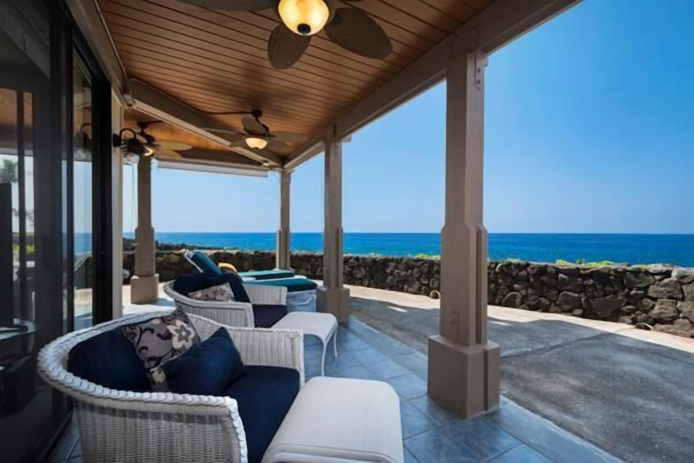 Kona Surf & Racquet Club