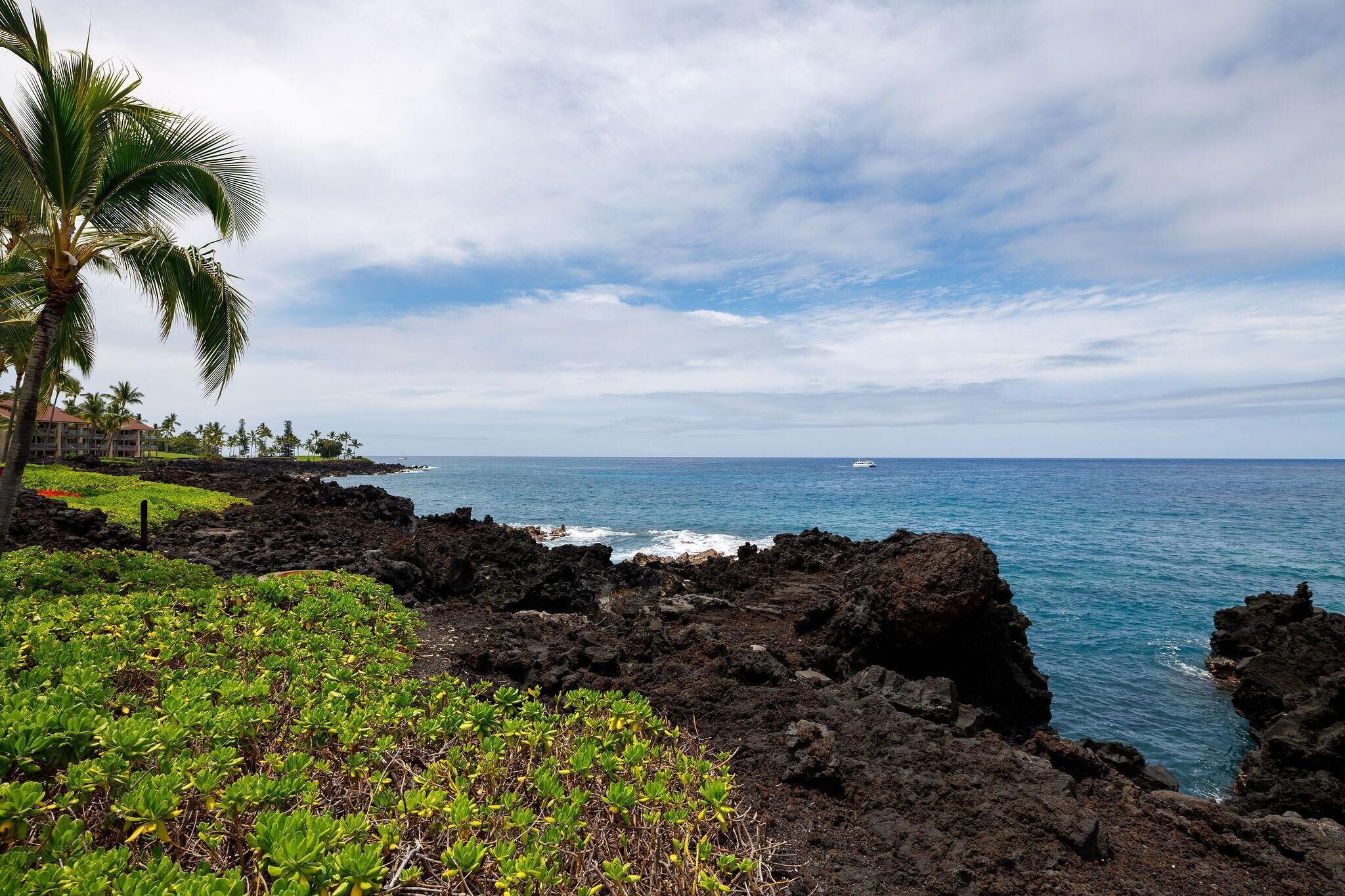 Kona Surf & Racquet Club