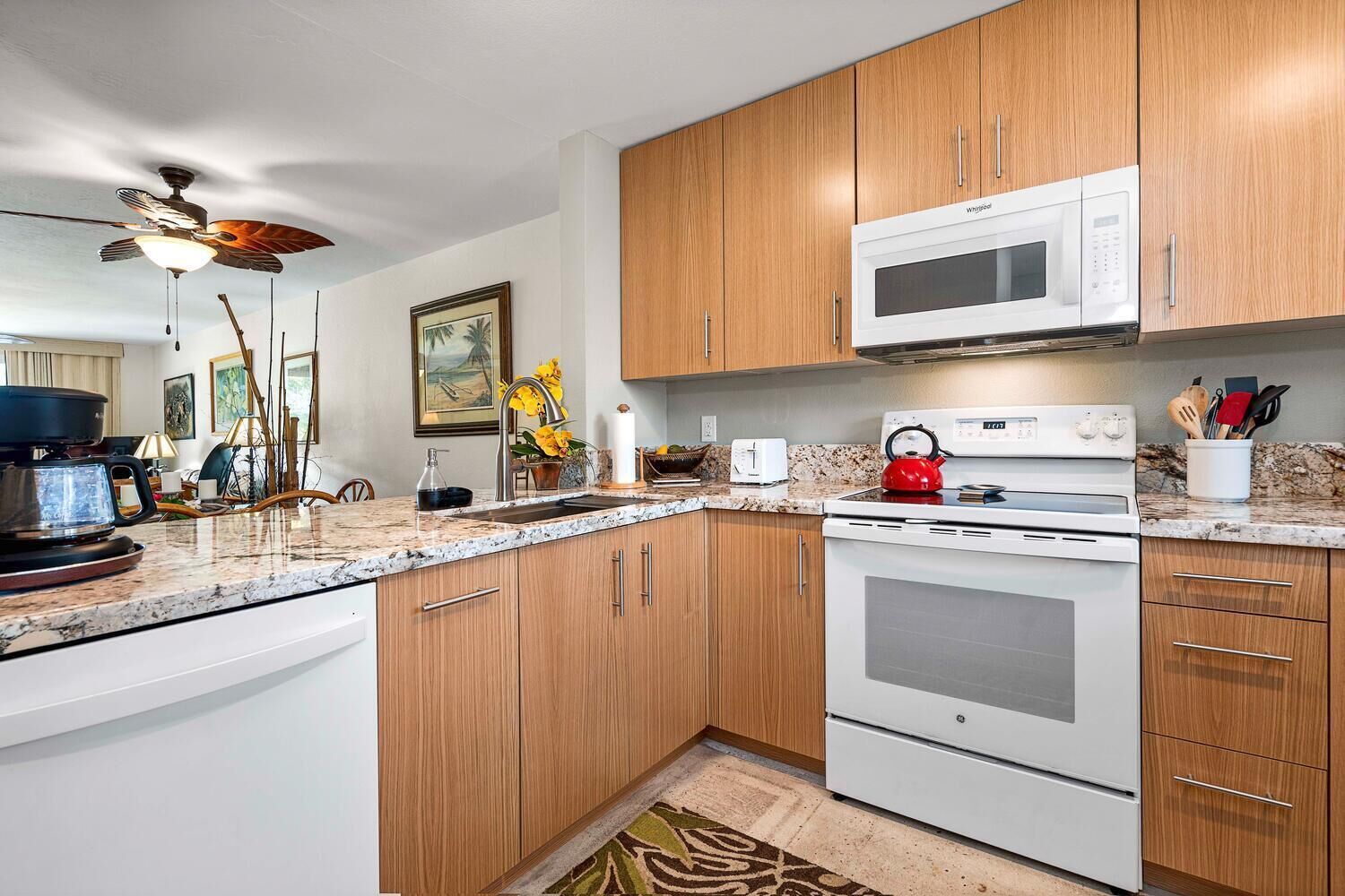 Kona Surf & Racquet Club