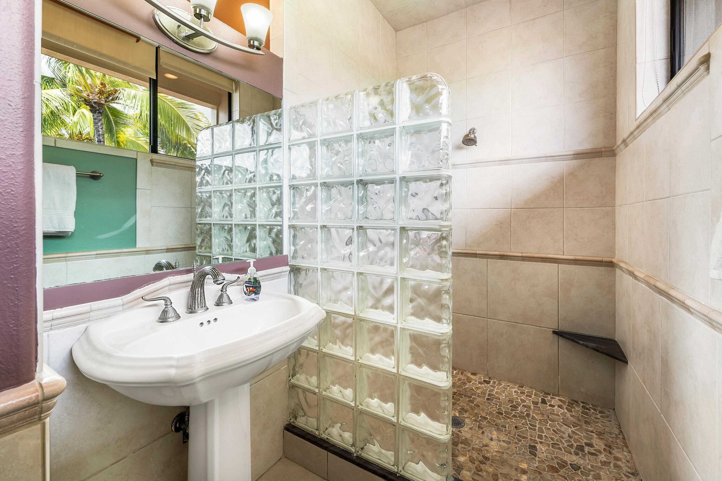 Kona Surf & Racquet Club