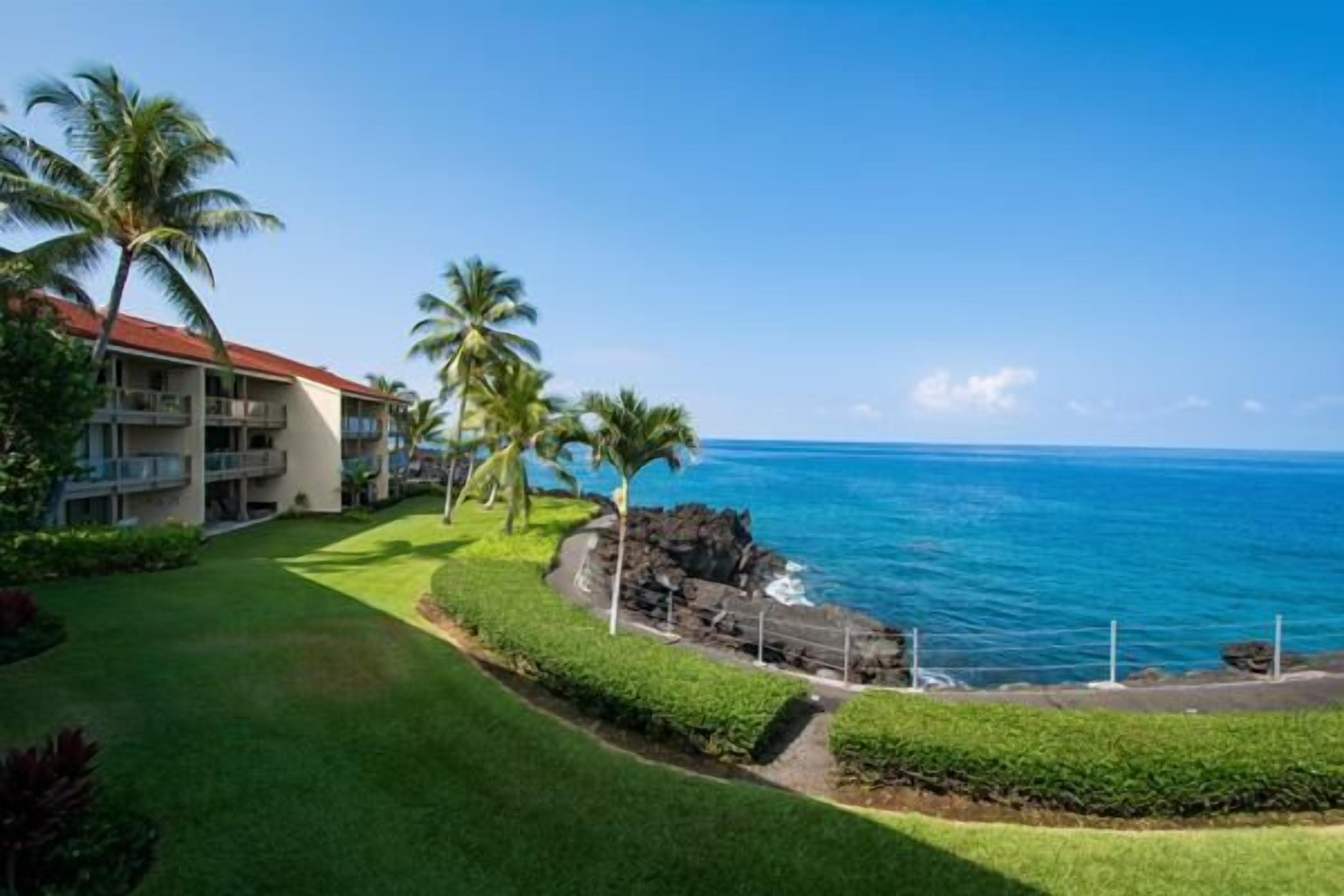 Kona Surf & Racquet Club
