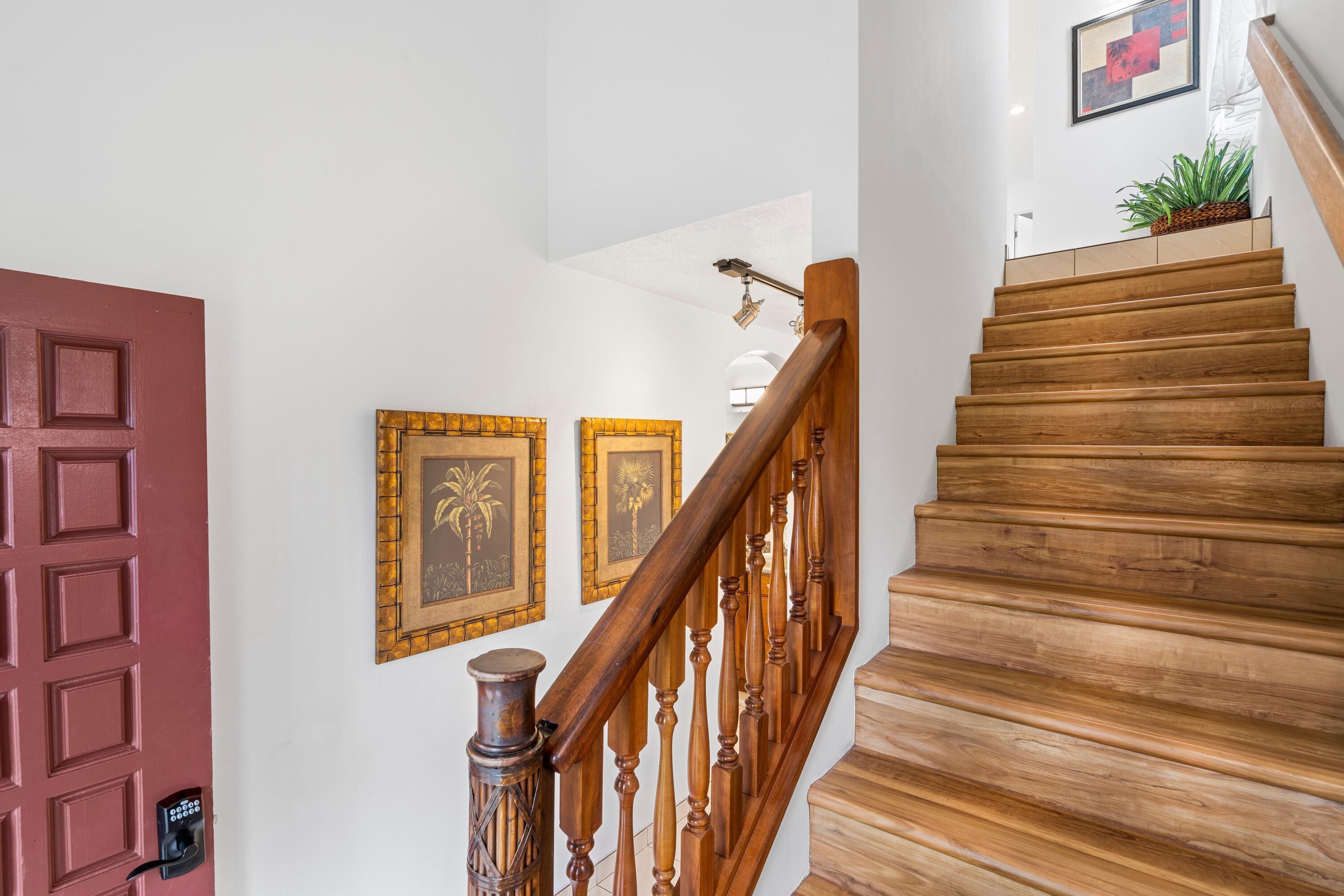 Kona Surf & Racquet Club