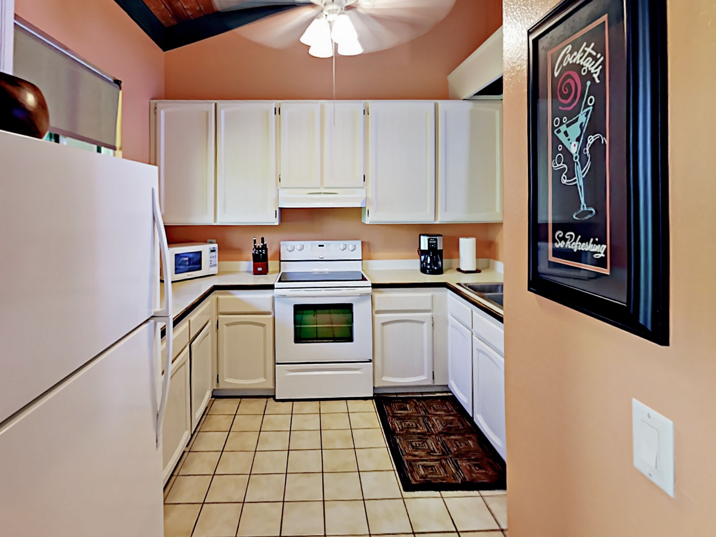 Kona Surf & Racquet Club