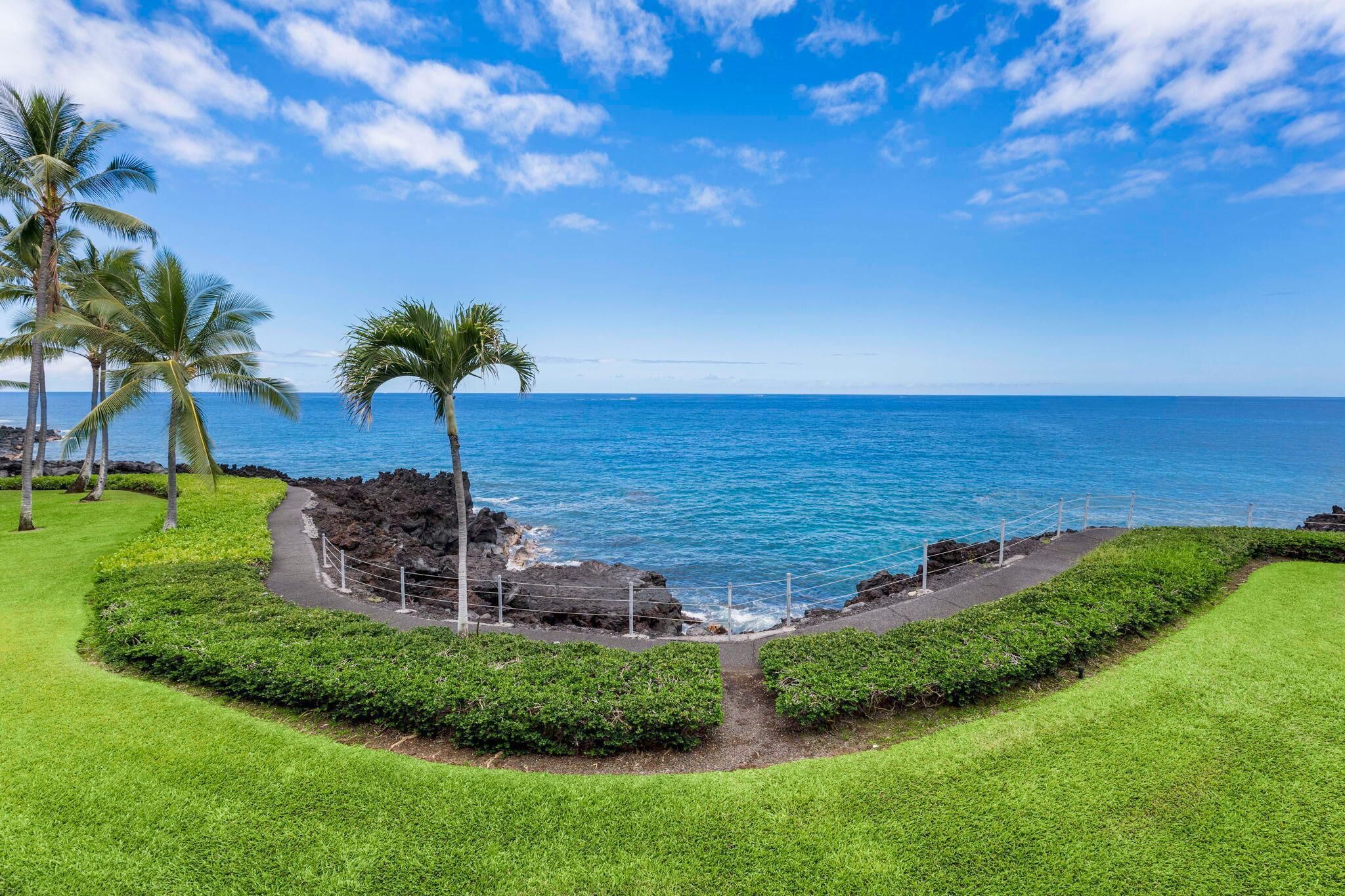 Kona Surf & Racquet Club