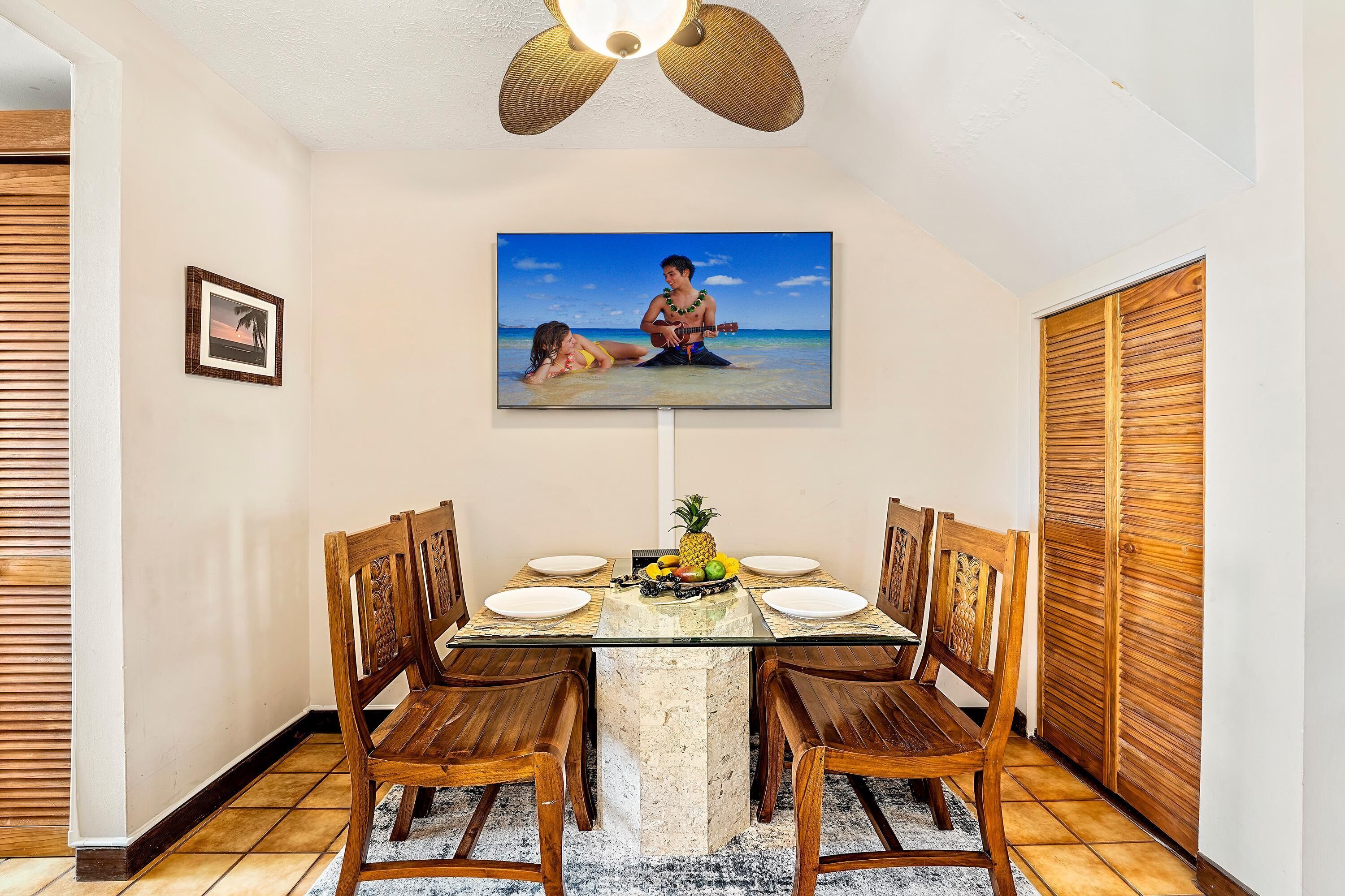 Kona Surf & Racquet Club