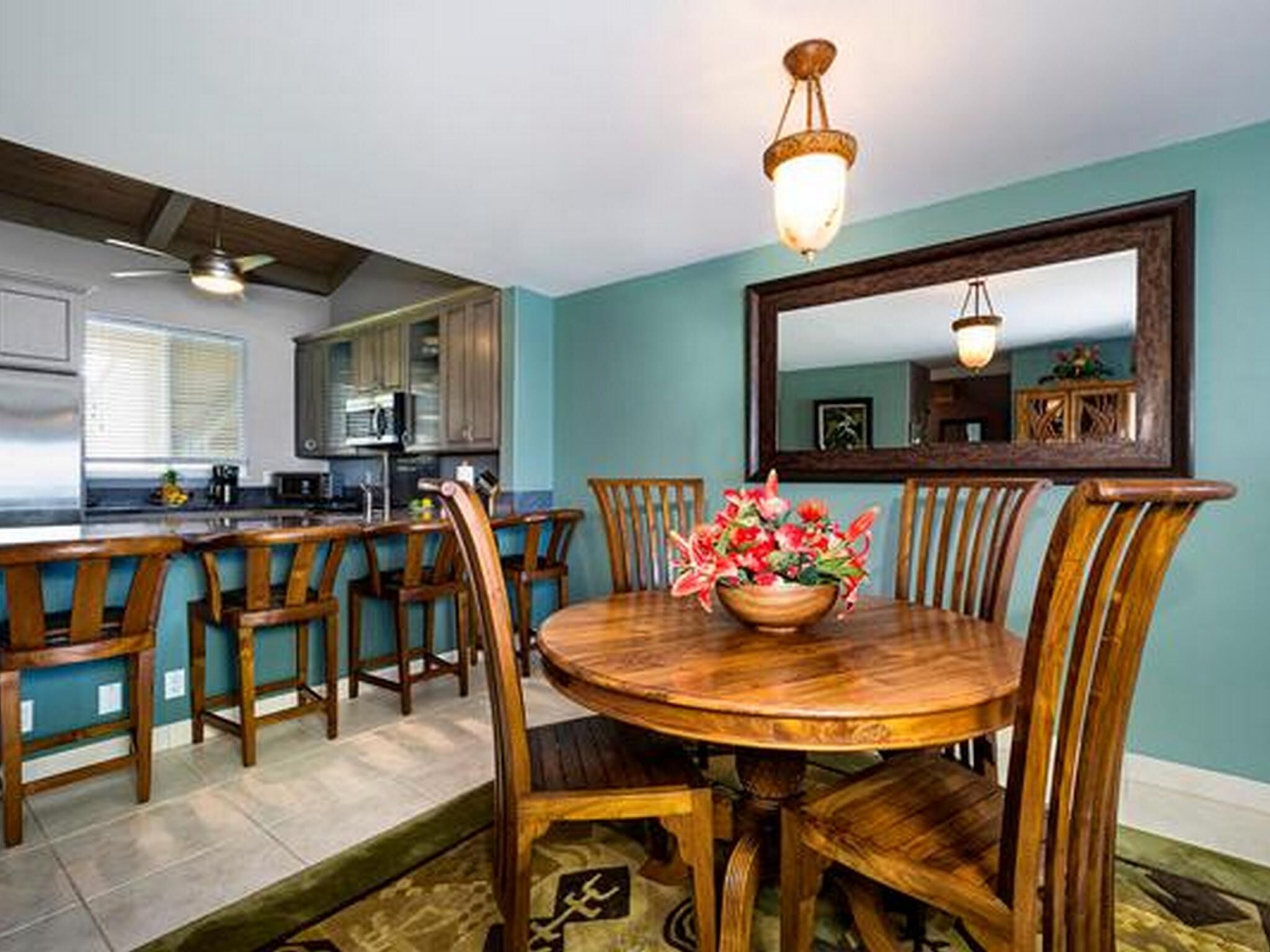 Kona Surf & Racquet Club