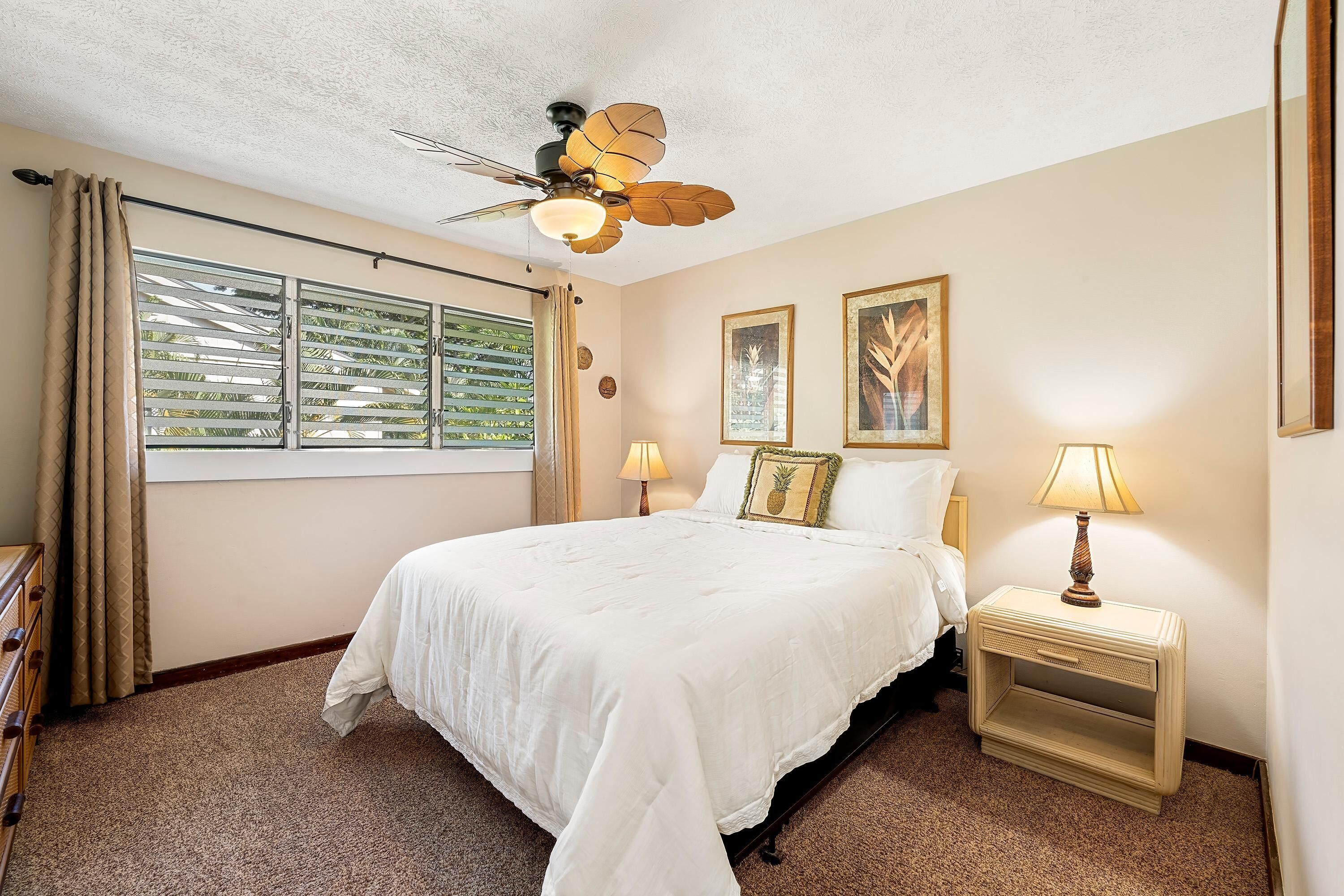 Kona Surf & Racquet Club