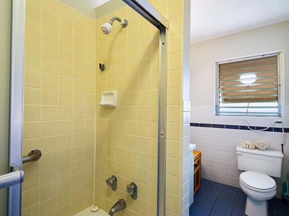 Kona Surf & Racquet Club