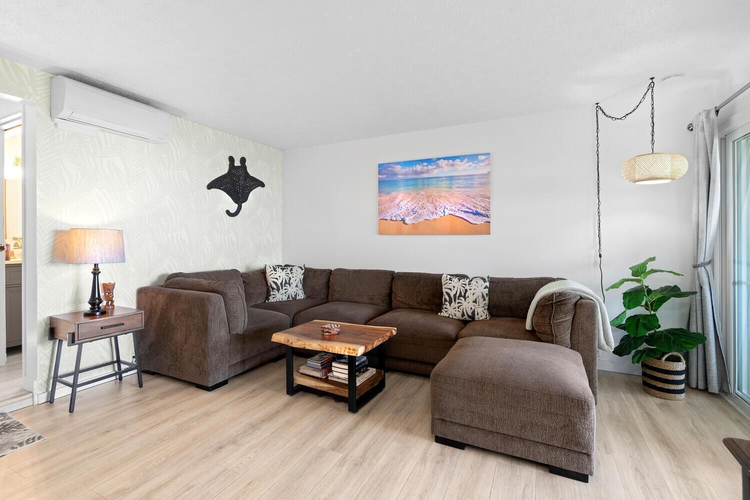 Kona Surf & Racquet Club