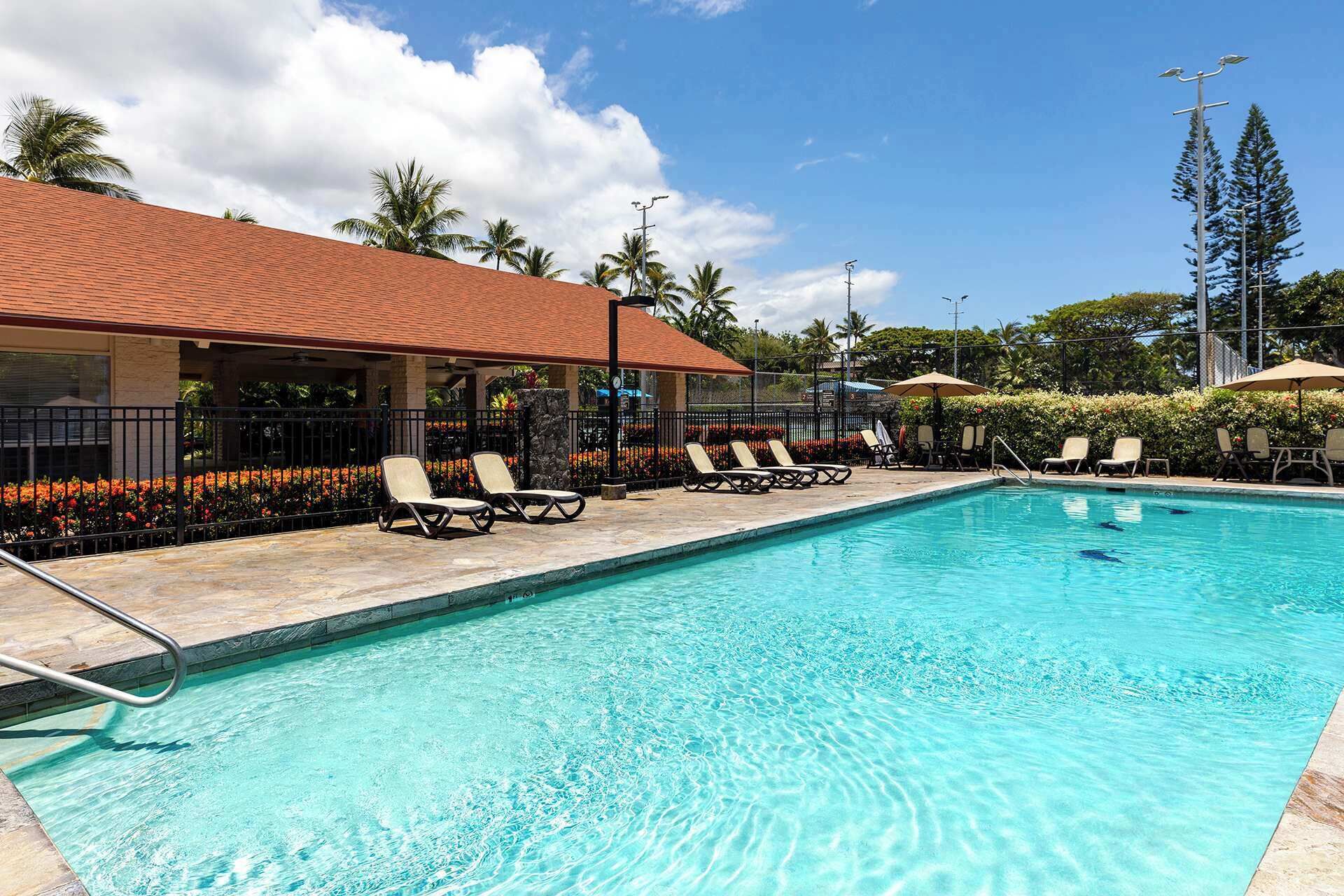 Kona Surf & Racquet Club