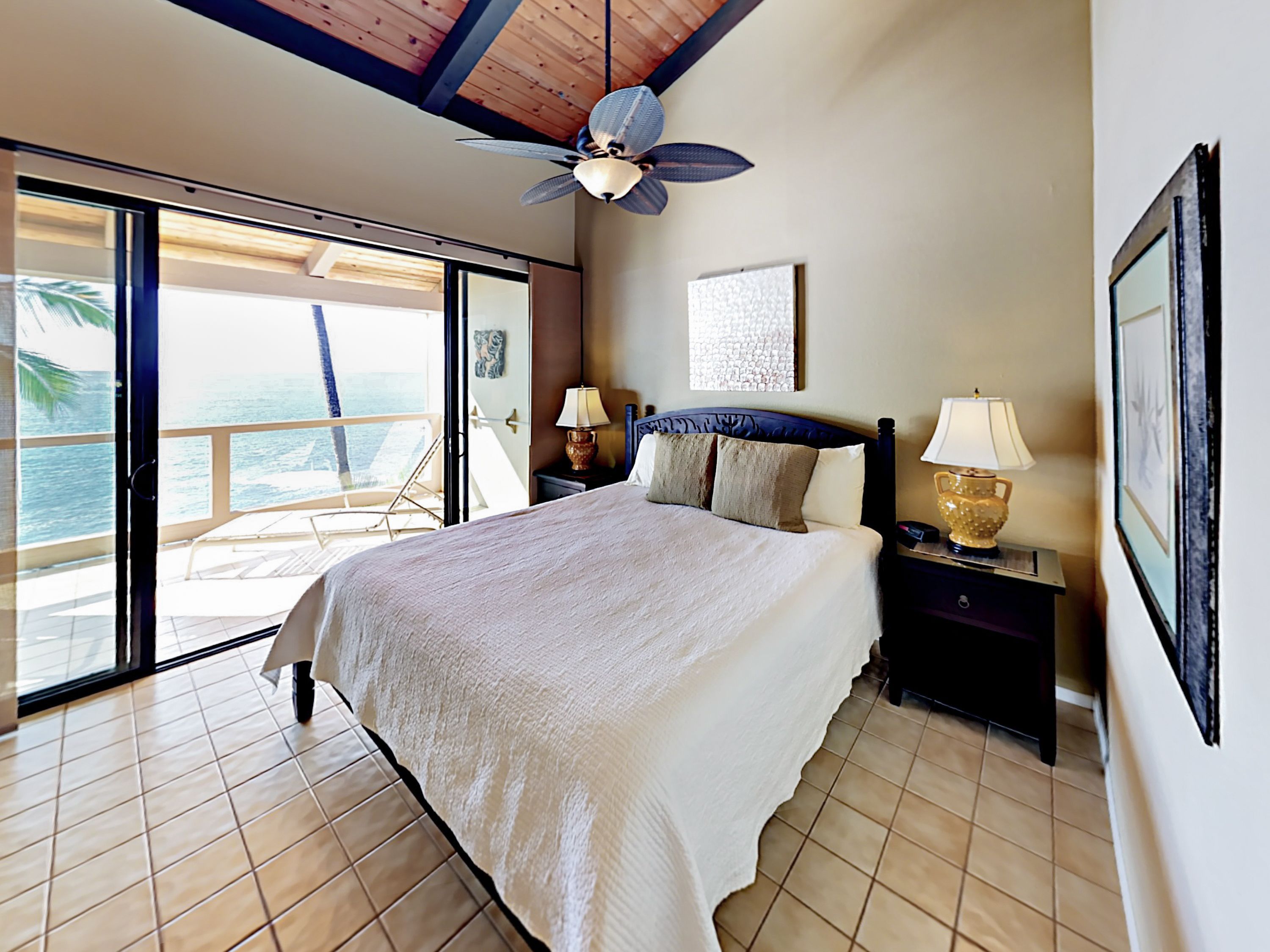 Kona Surf & Racquet Club