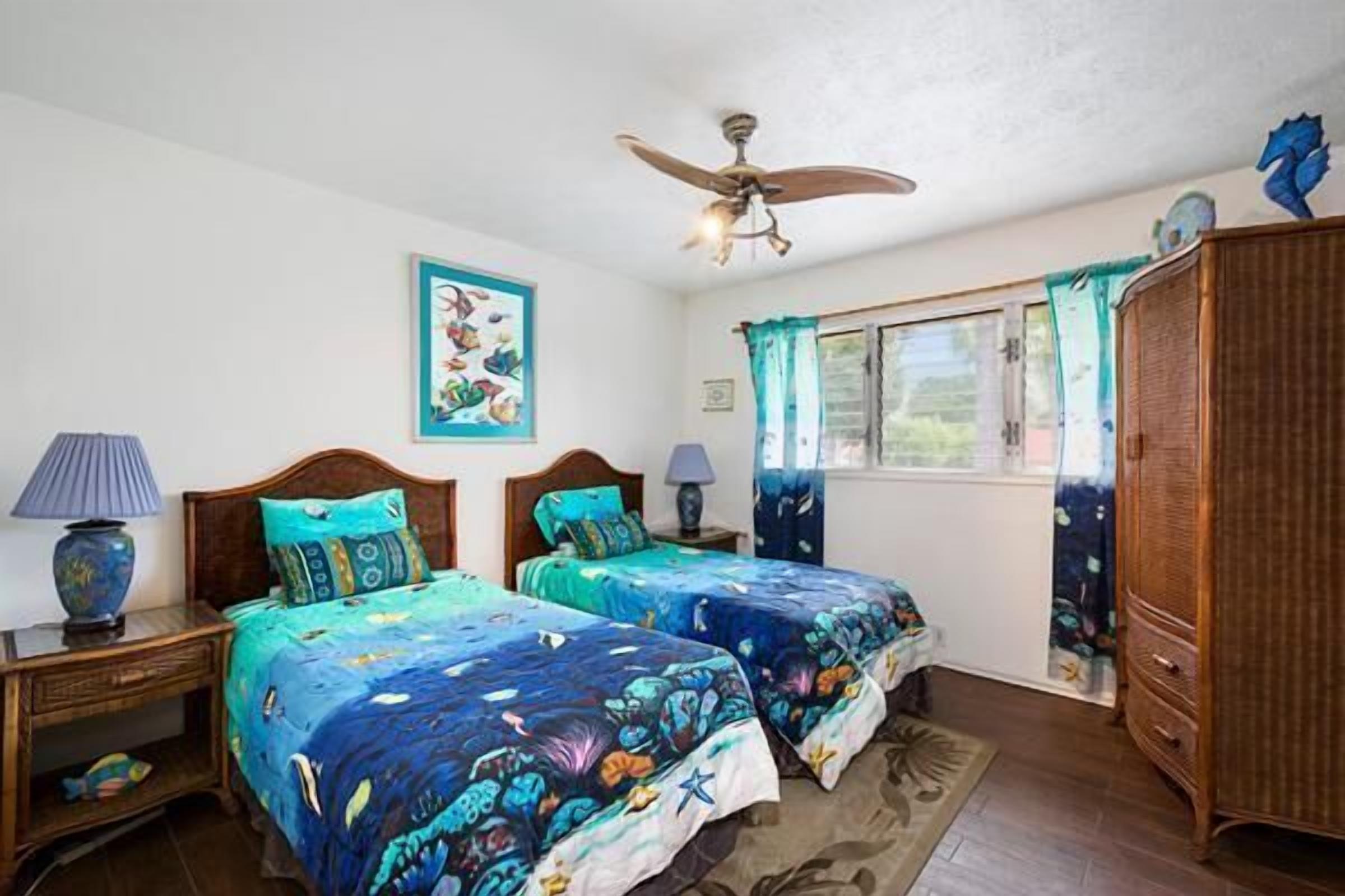 Kona Surf & Racquet Club