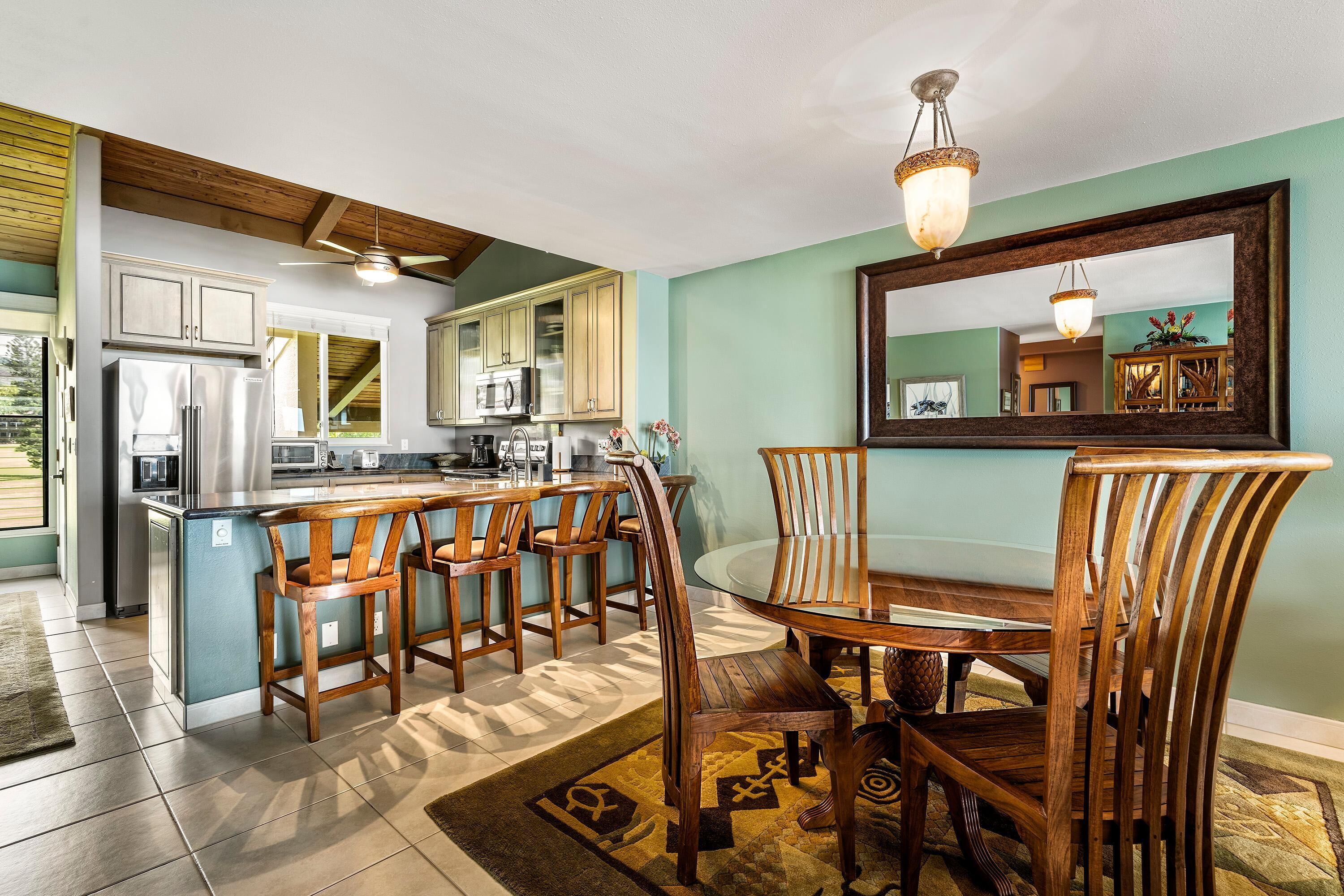 Kona Surf & Racquet Club