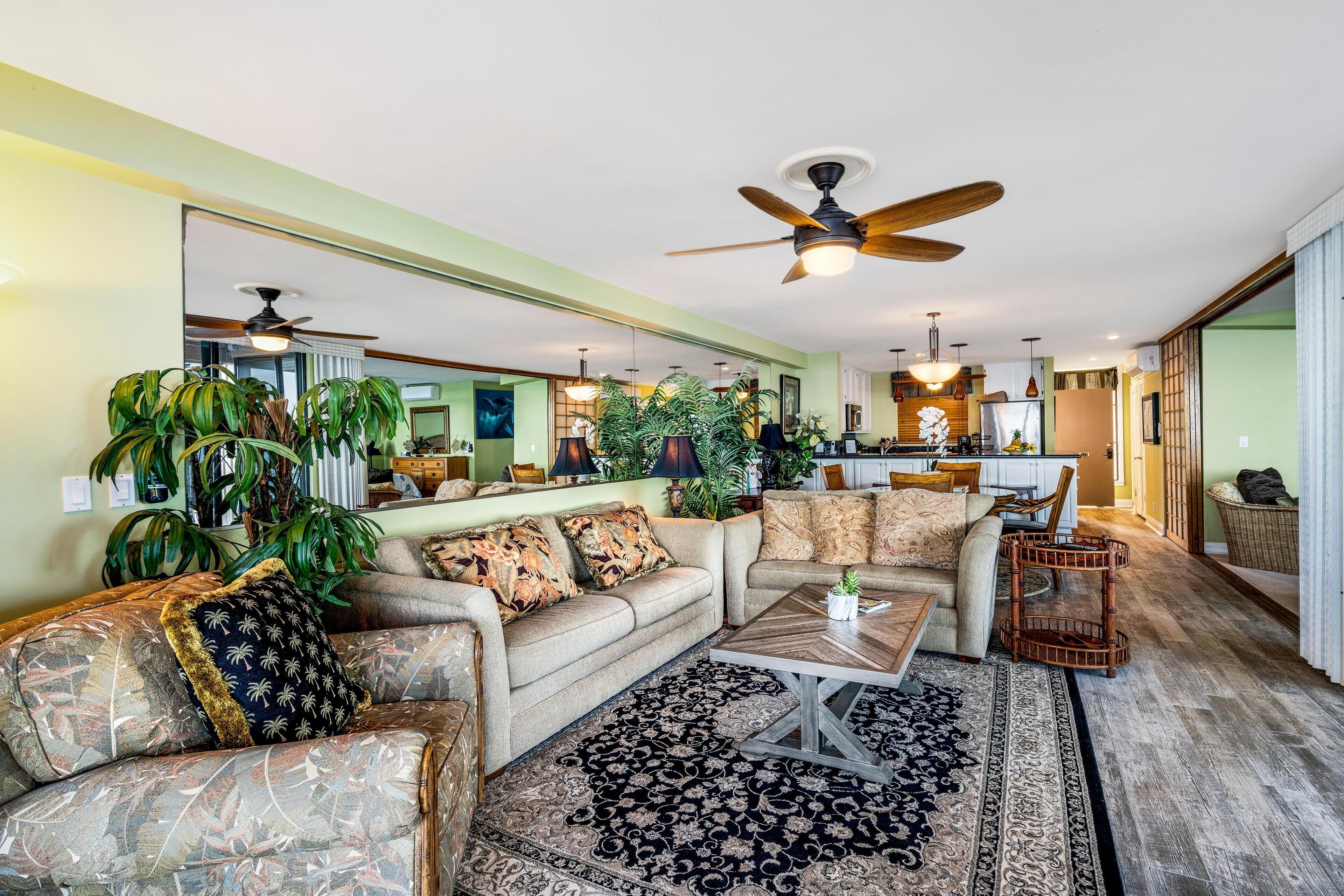 Kona Surf & Racquet Club