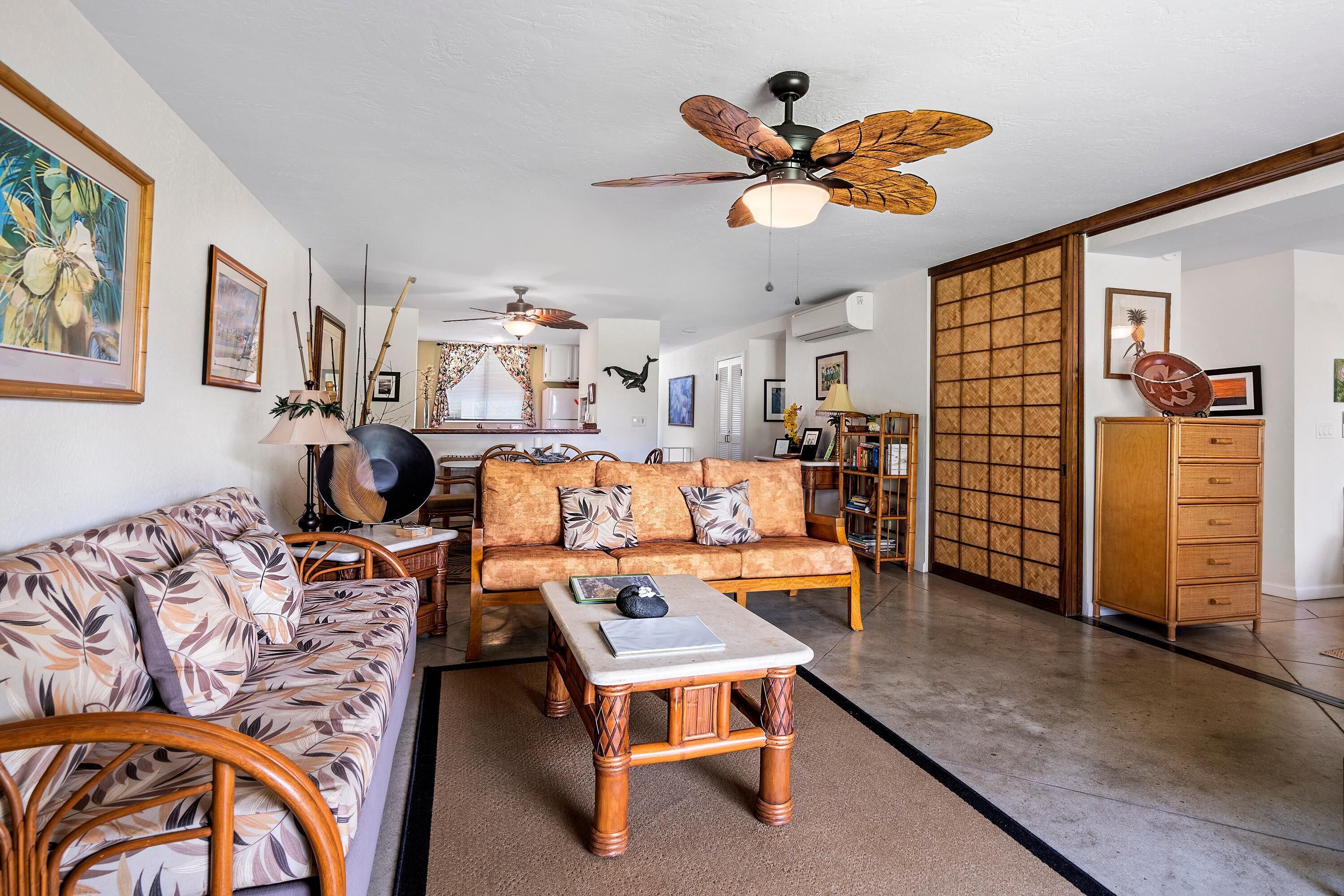 Kona Surf & Racquet Club