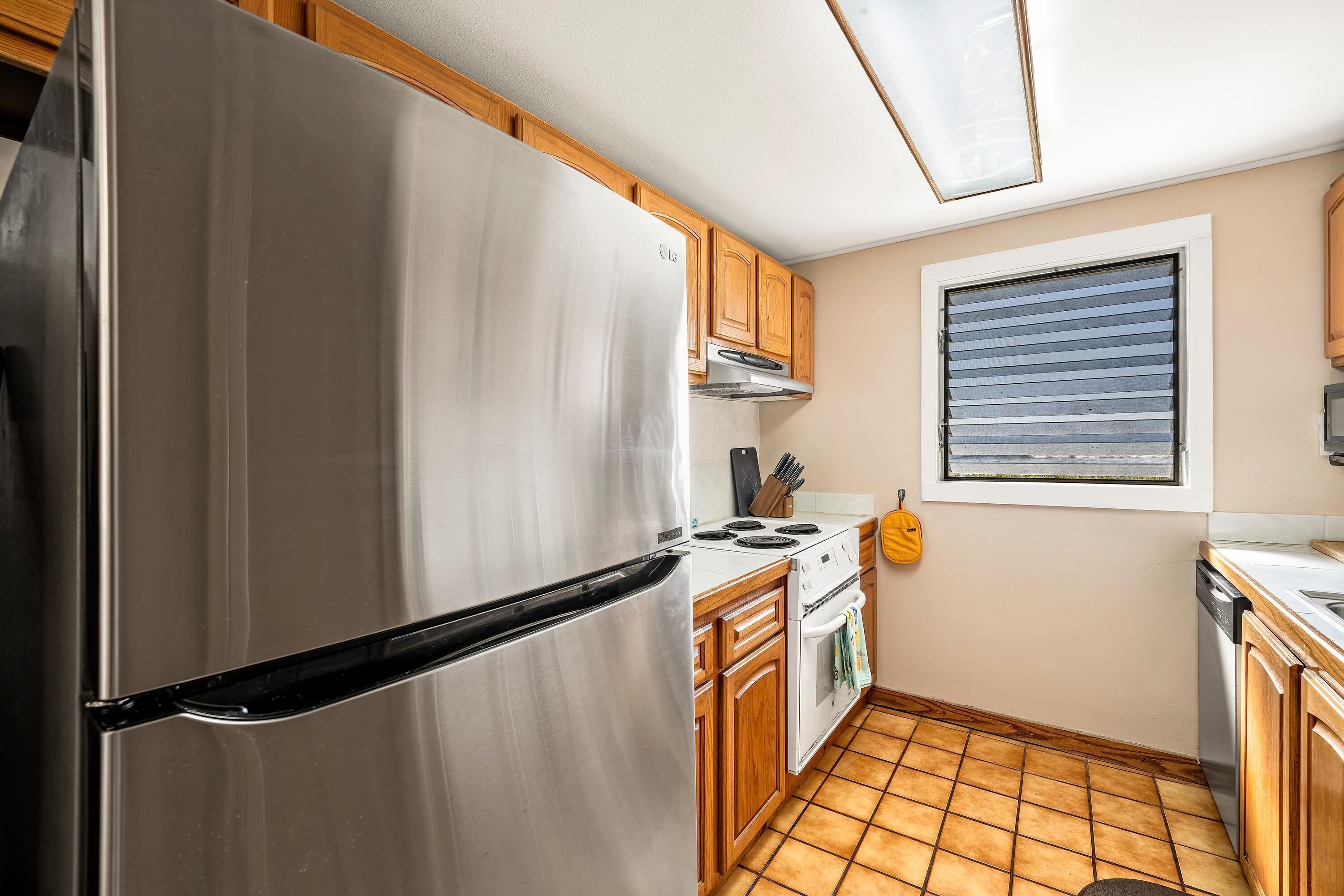 Kona Surf & Racquet Club