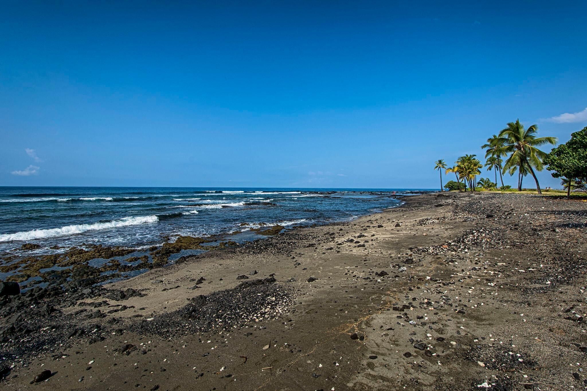 Kona Surf & Racquet Club