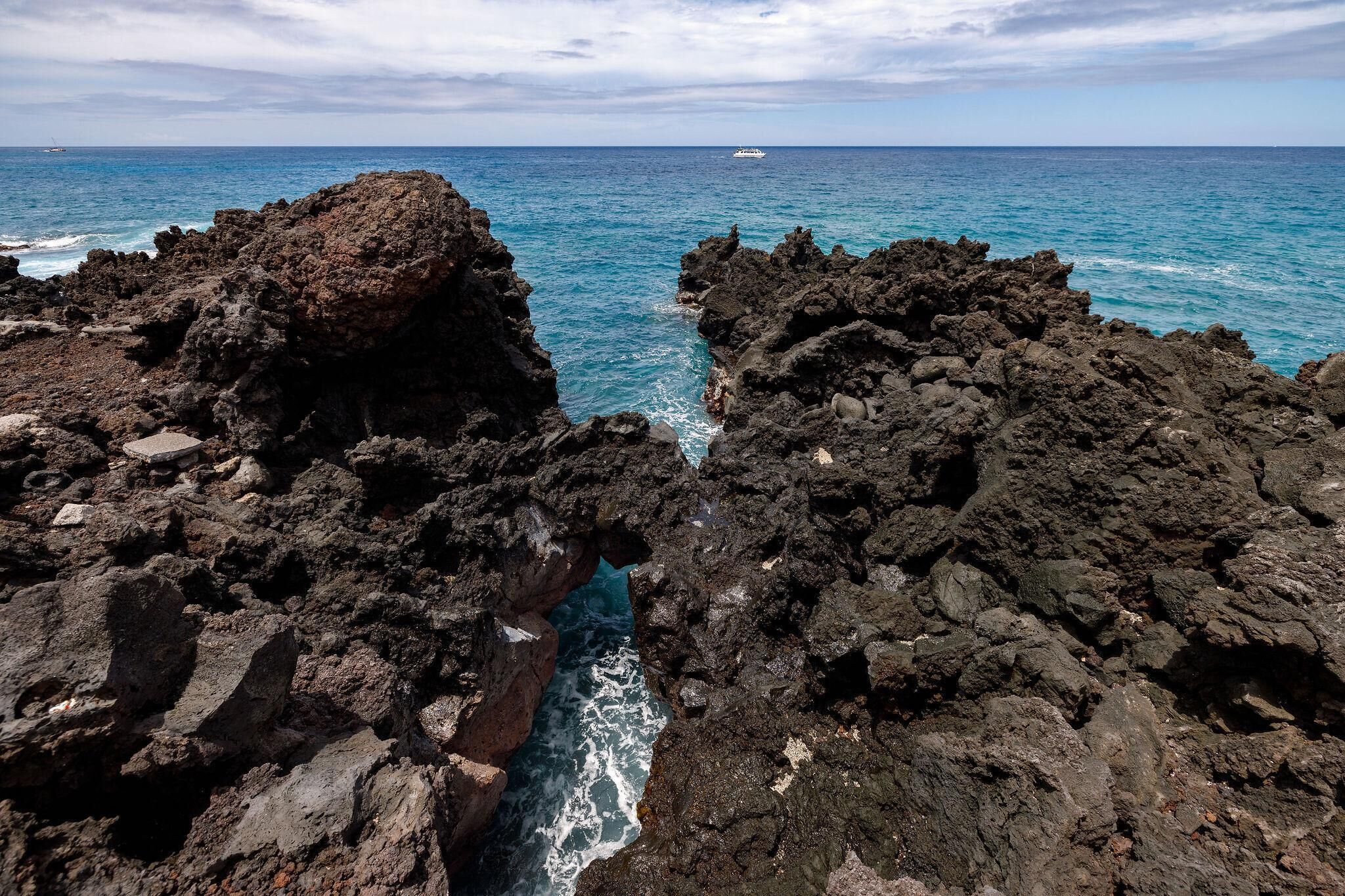 Kona Surf & Racquet Club