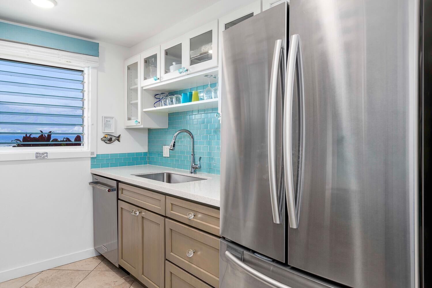 Kona Surf & Racquet Club