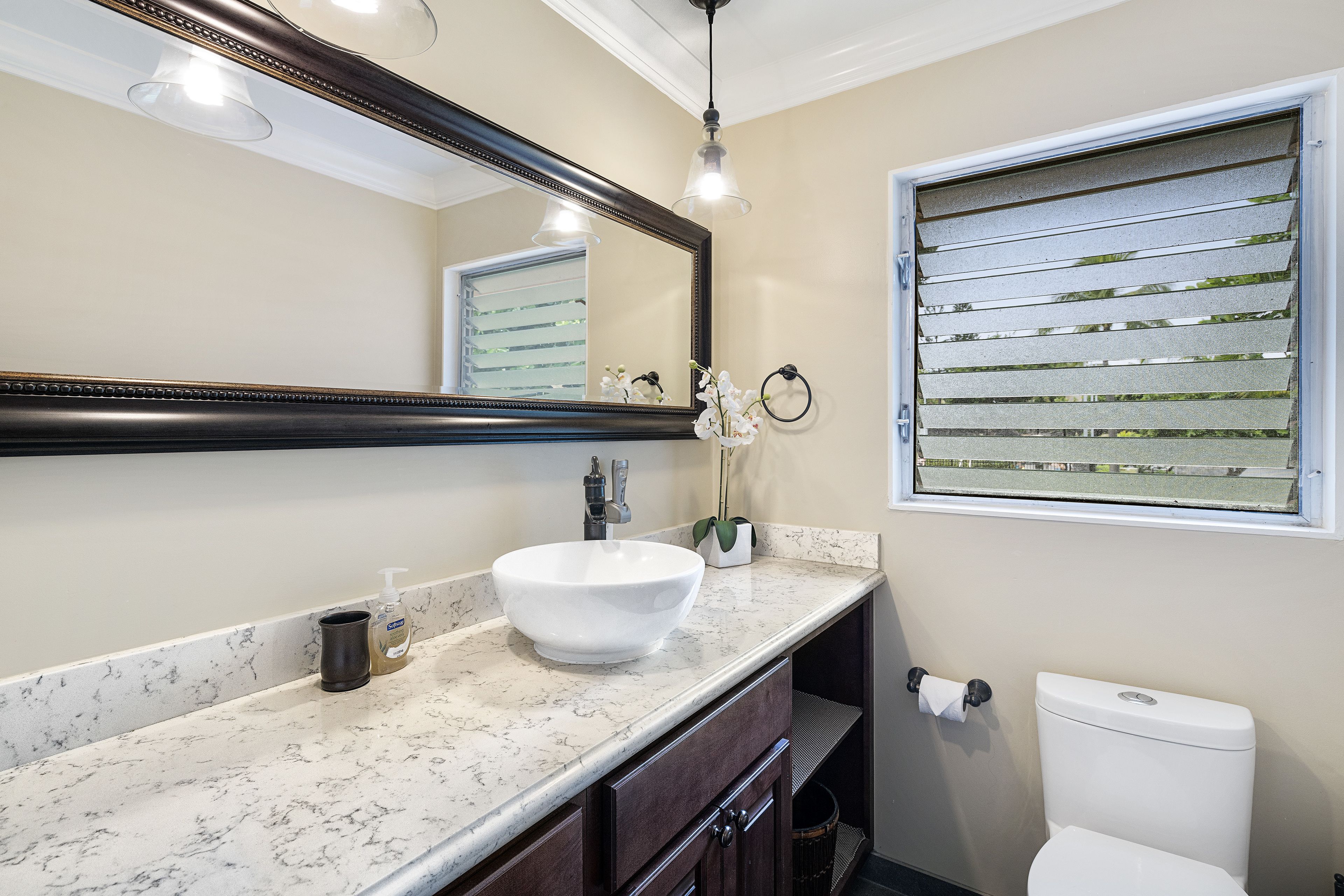 Kona Surf & Racquet Club