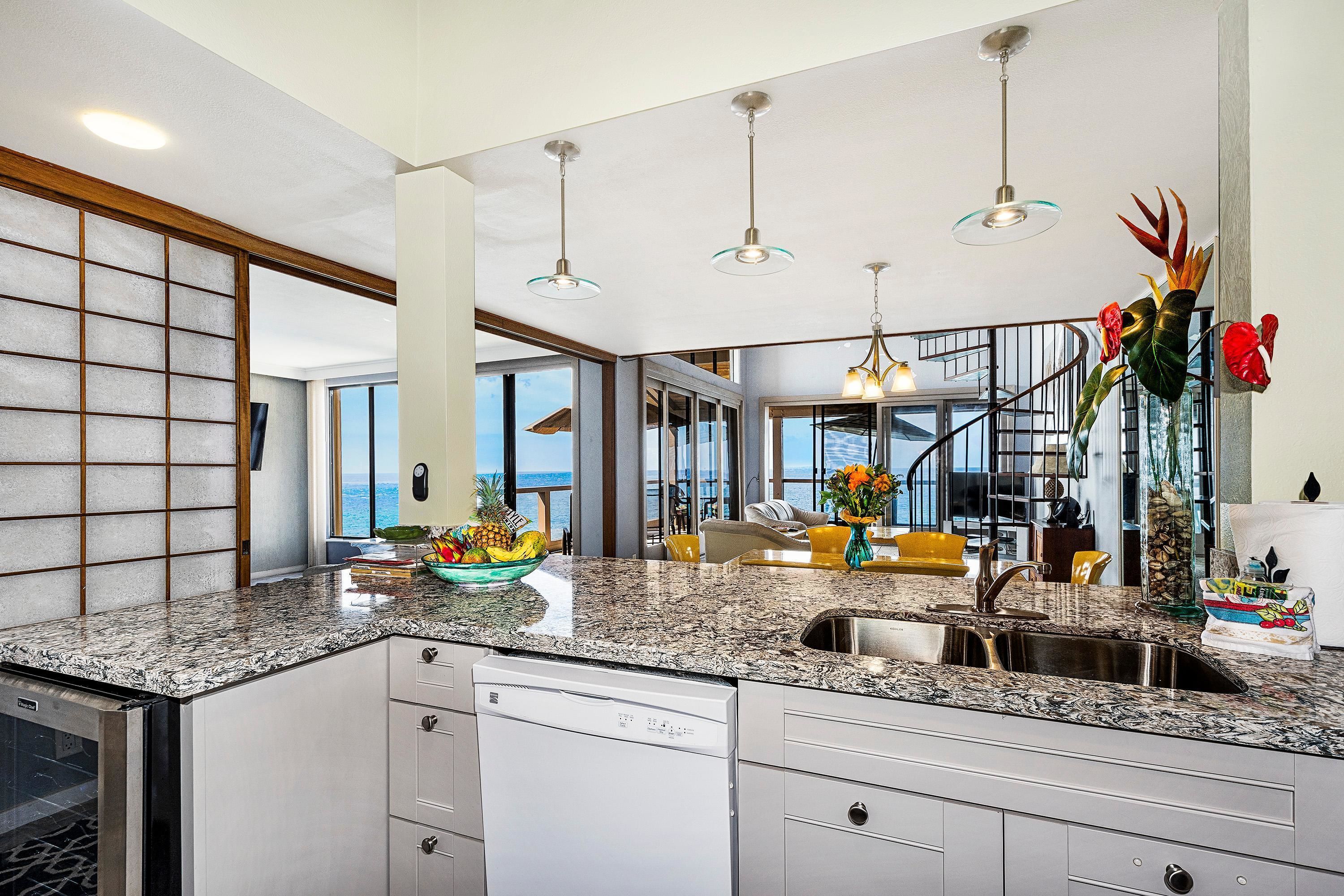 Kona Surf & Racquet Club