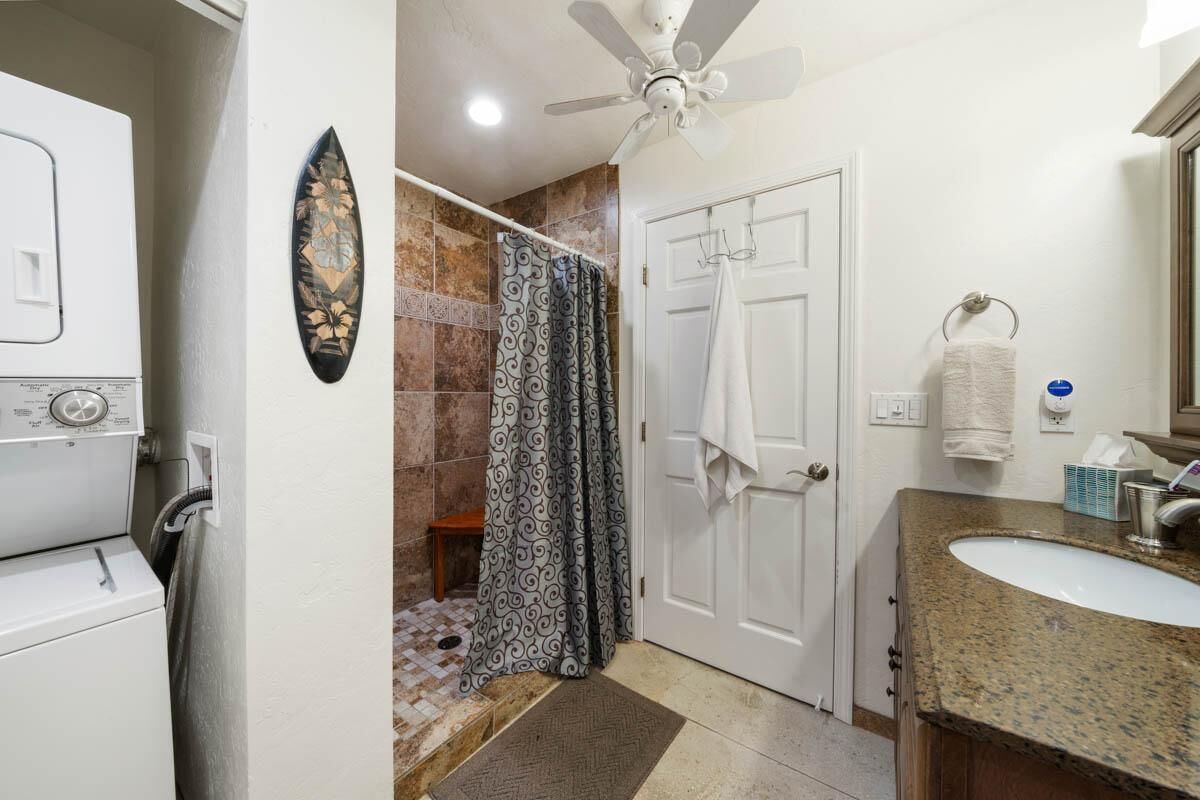 Kona Surf & Racquet Club