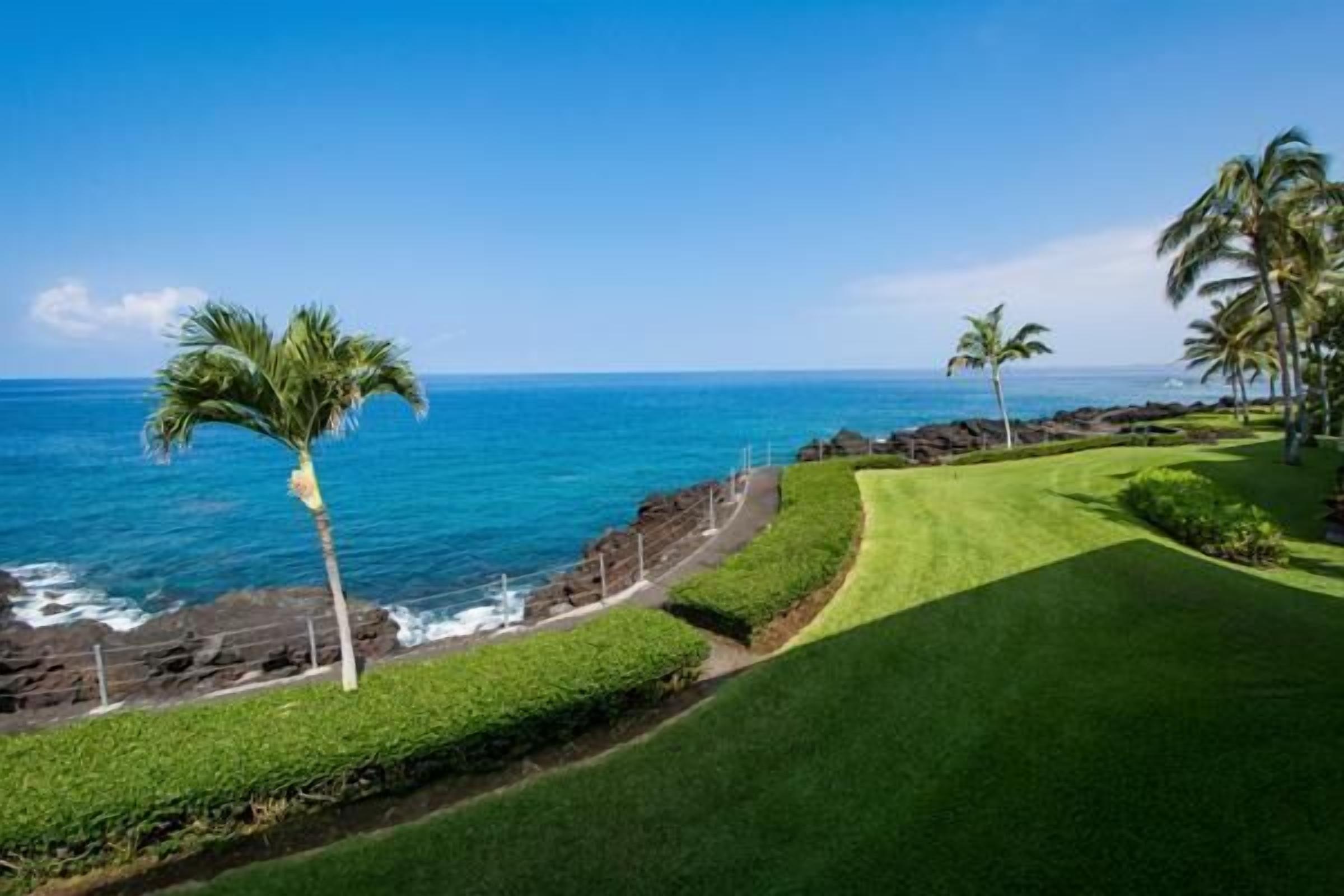 Kona Surf & Racquet Club