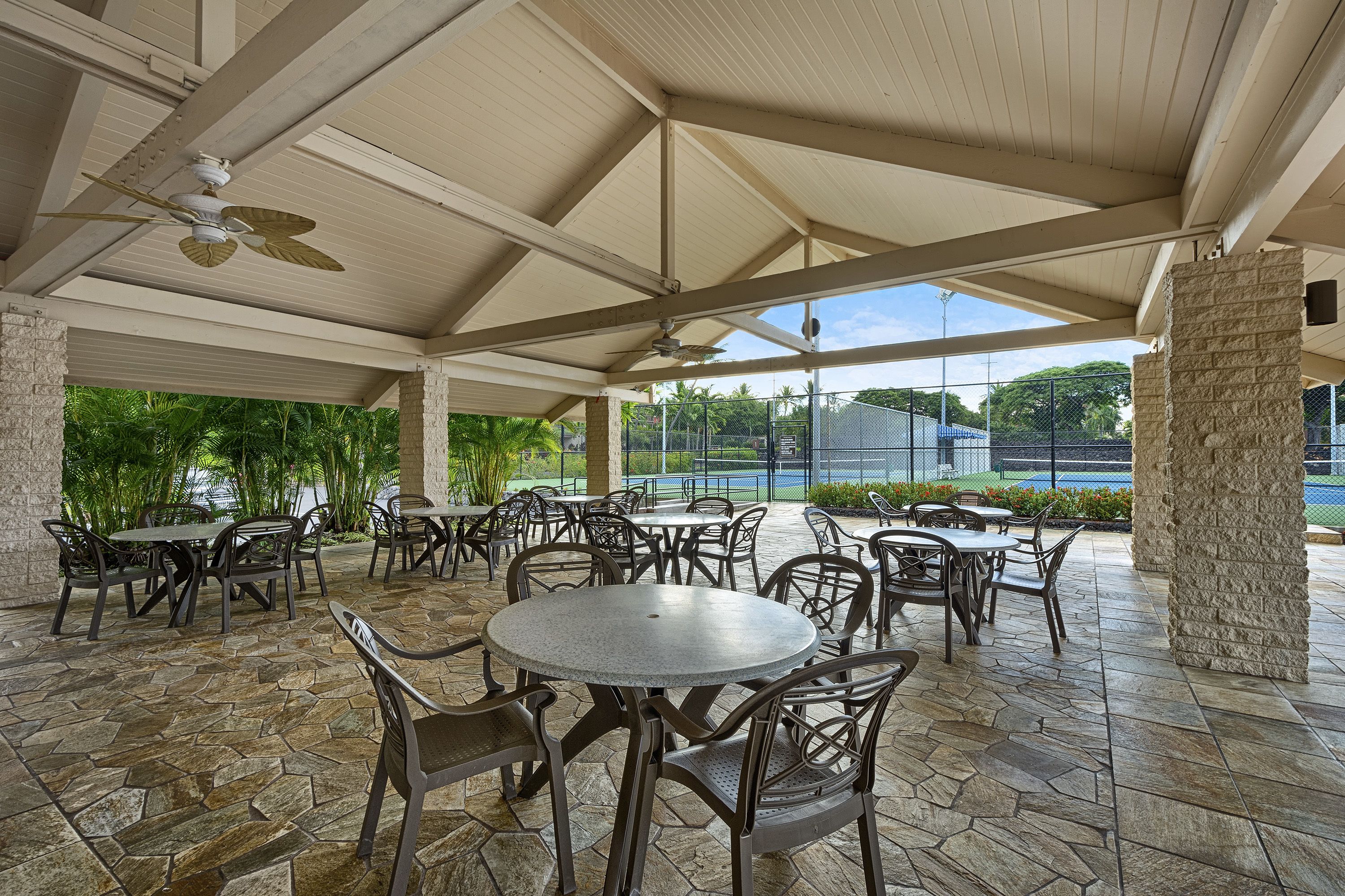 Kona Surf & Racquet Club