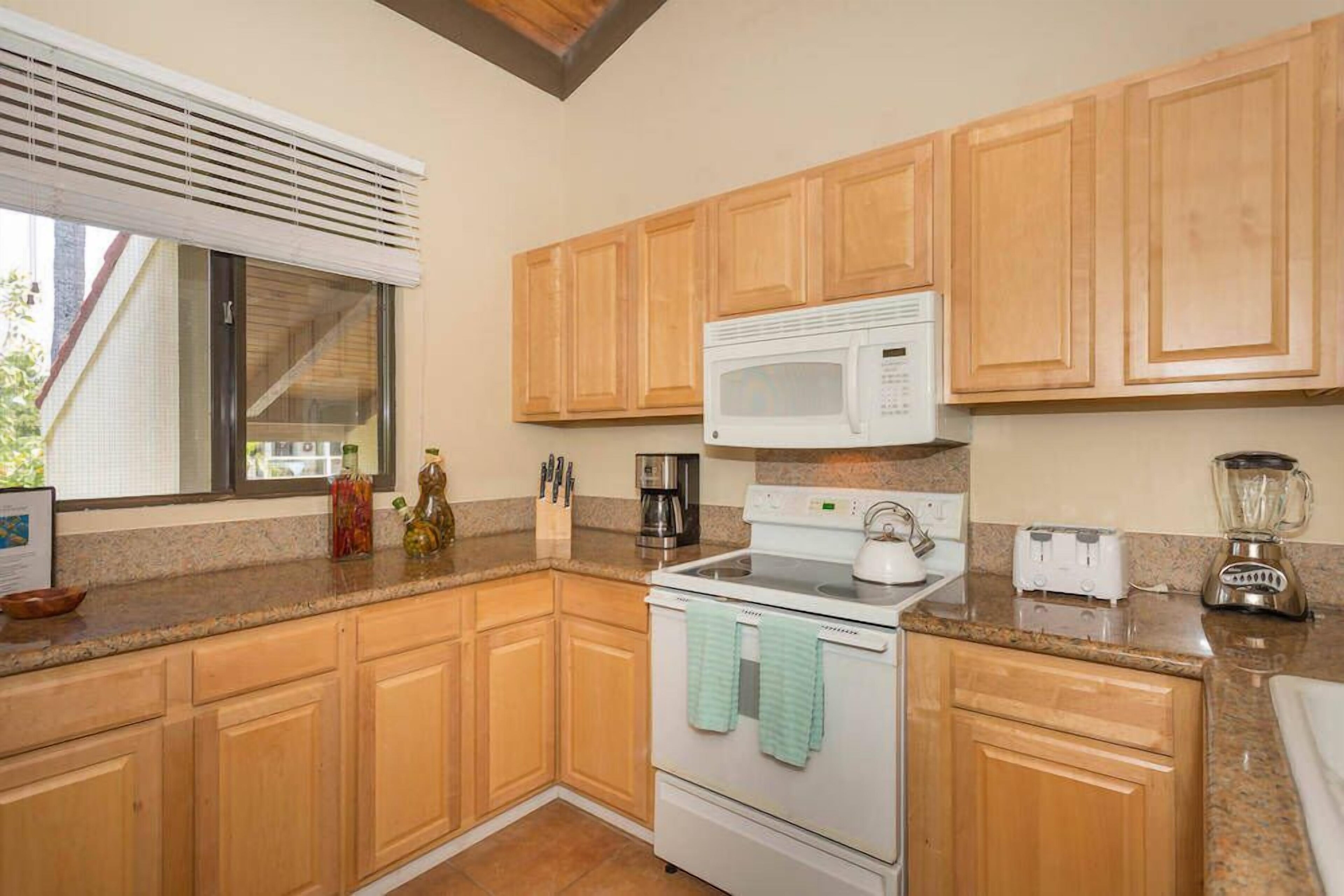 Kona Surf & Racquet Club