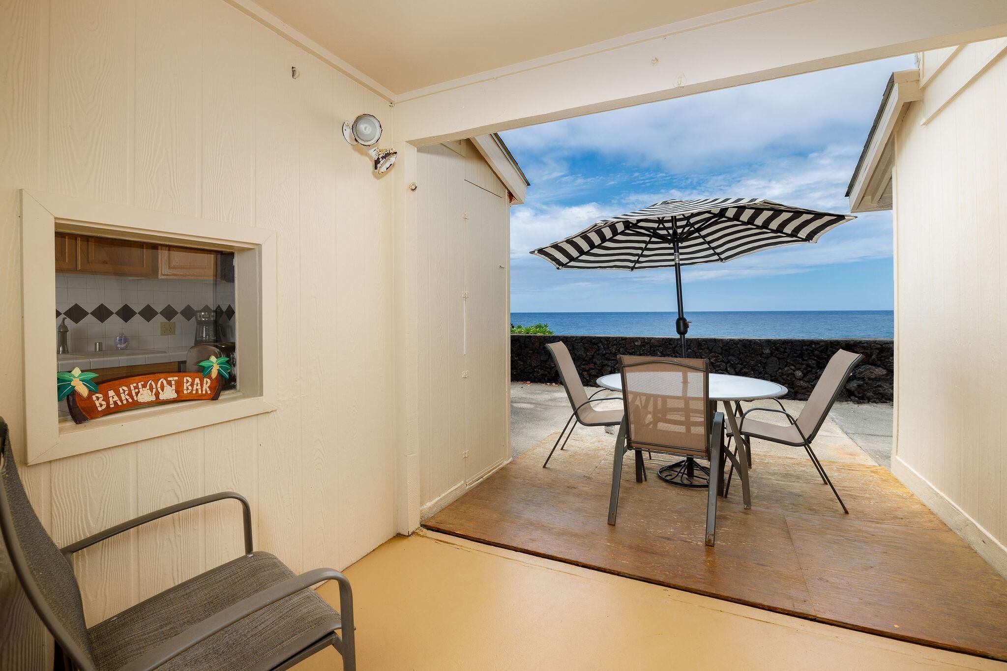 Kona Surf & Racquet Club