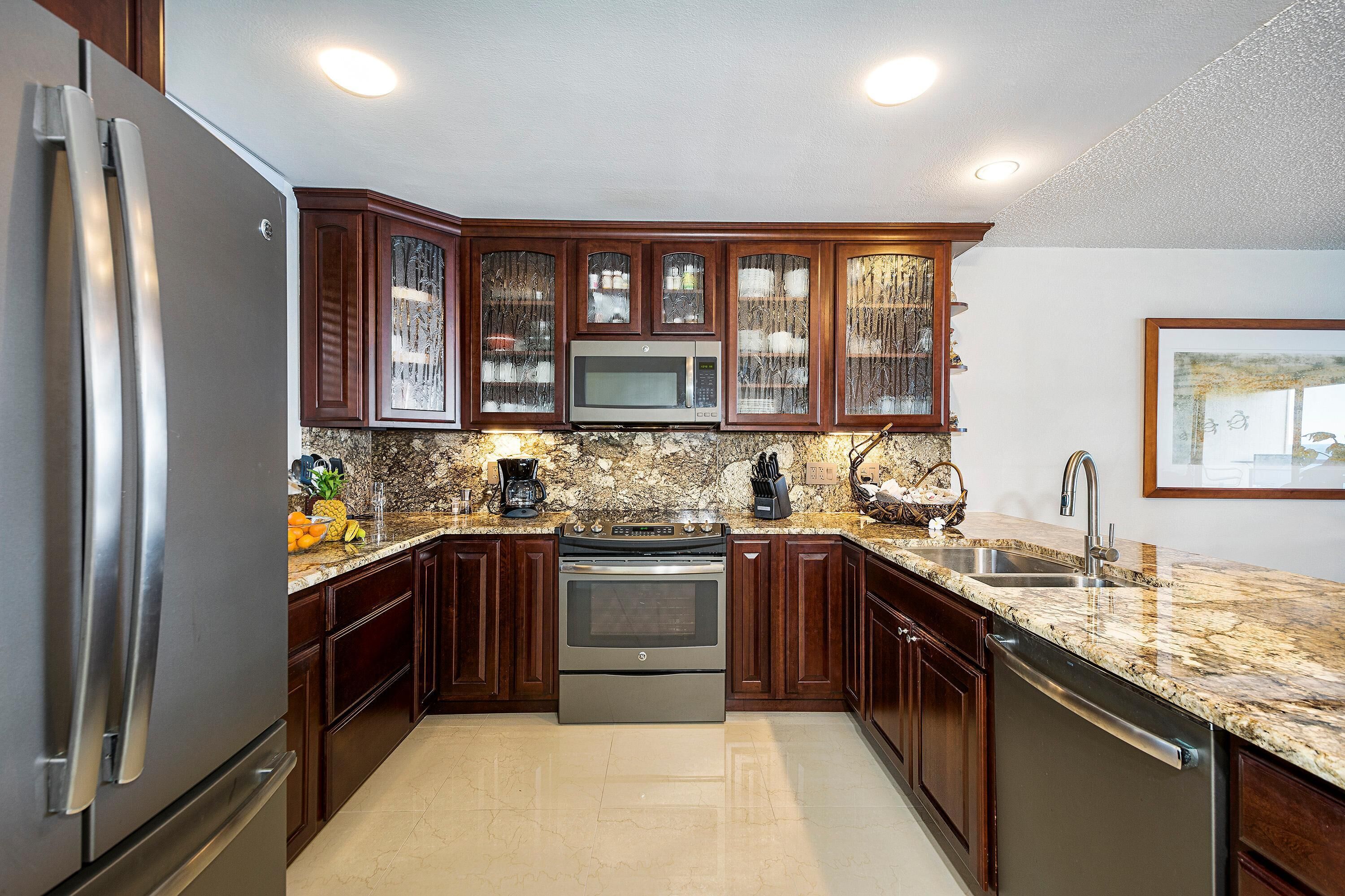 Kona Surf & Racquet Club