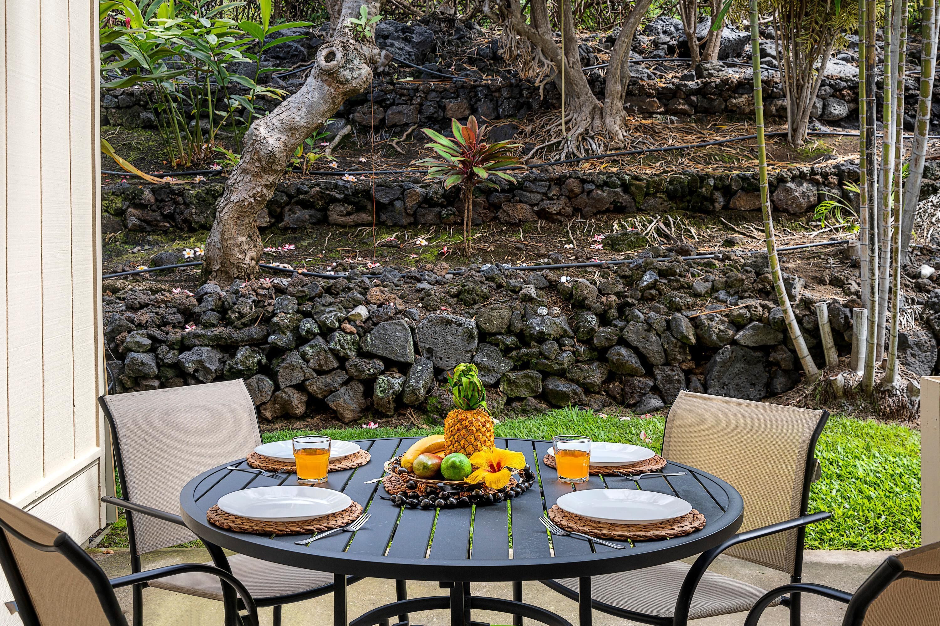 Kona Surf & Racquet Club