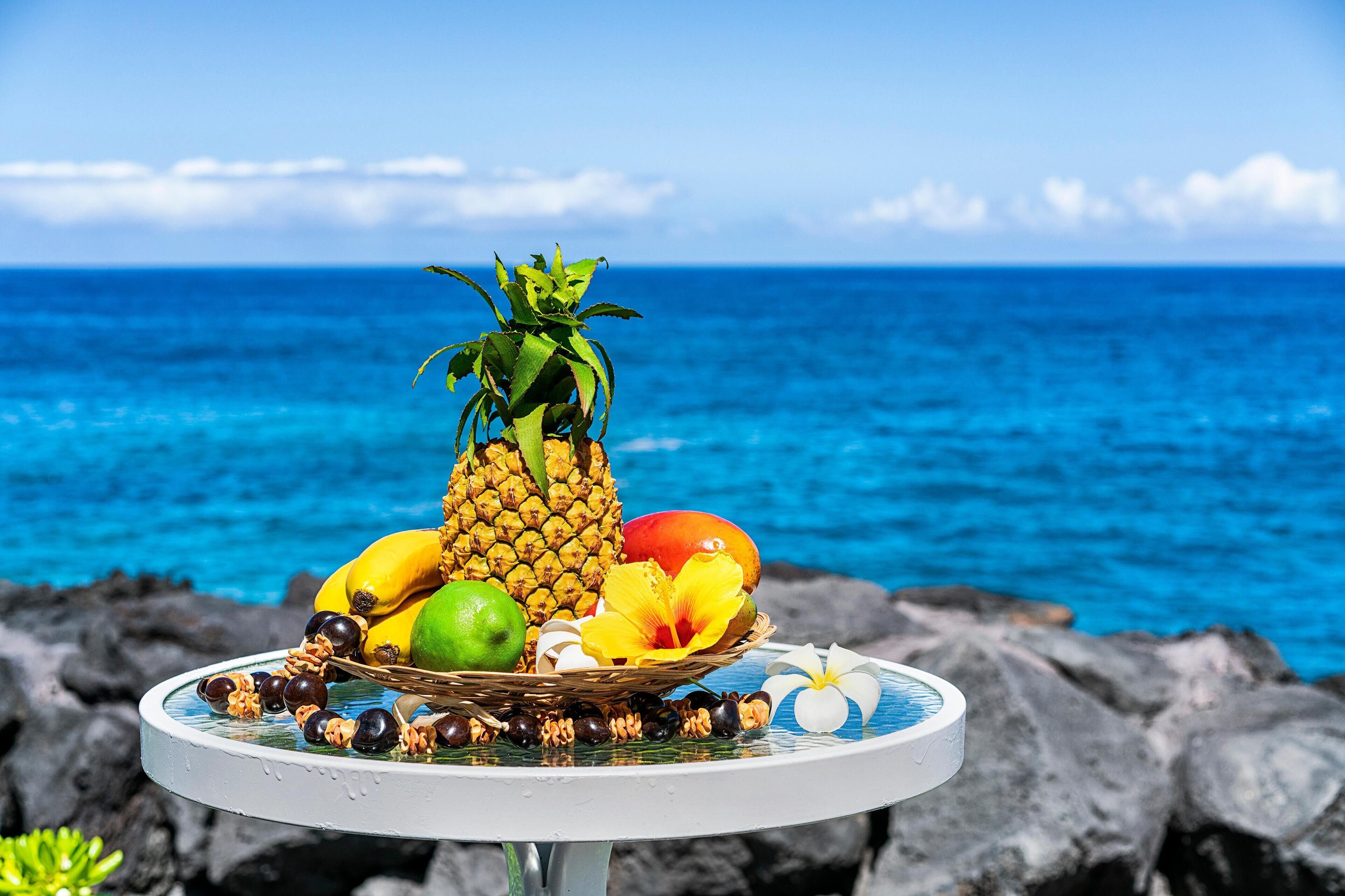 Kona Surf & Racquet Club