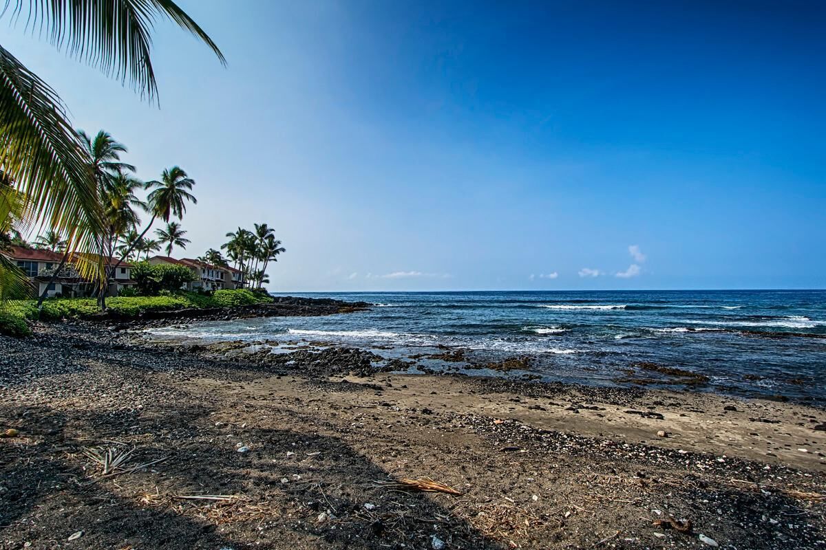 Kona Surf & Racquet Club